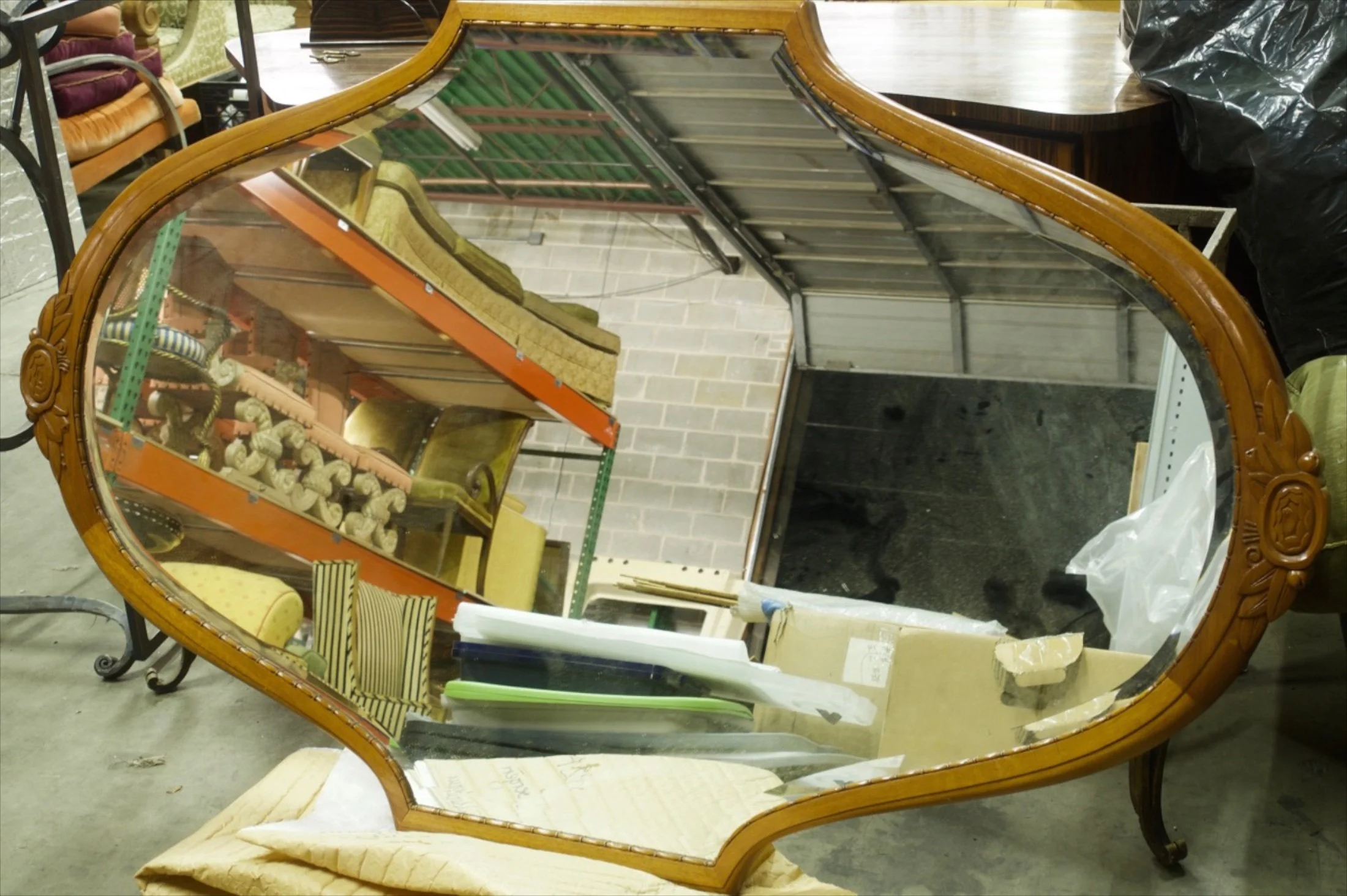 Follot+large+wall+mirror+2278.jpg