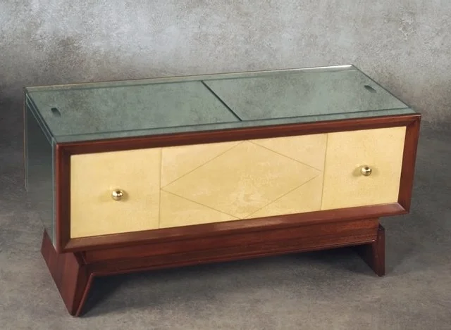 1396ChampionCoffeeTable - 2.jpeg