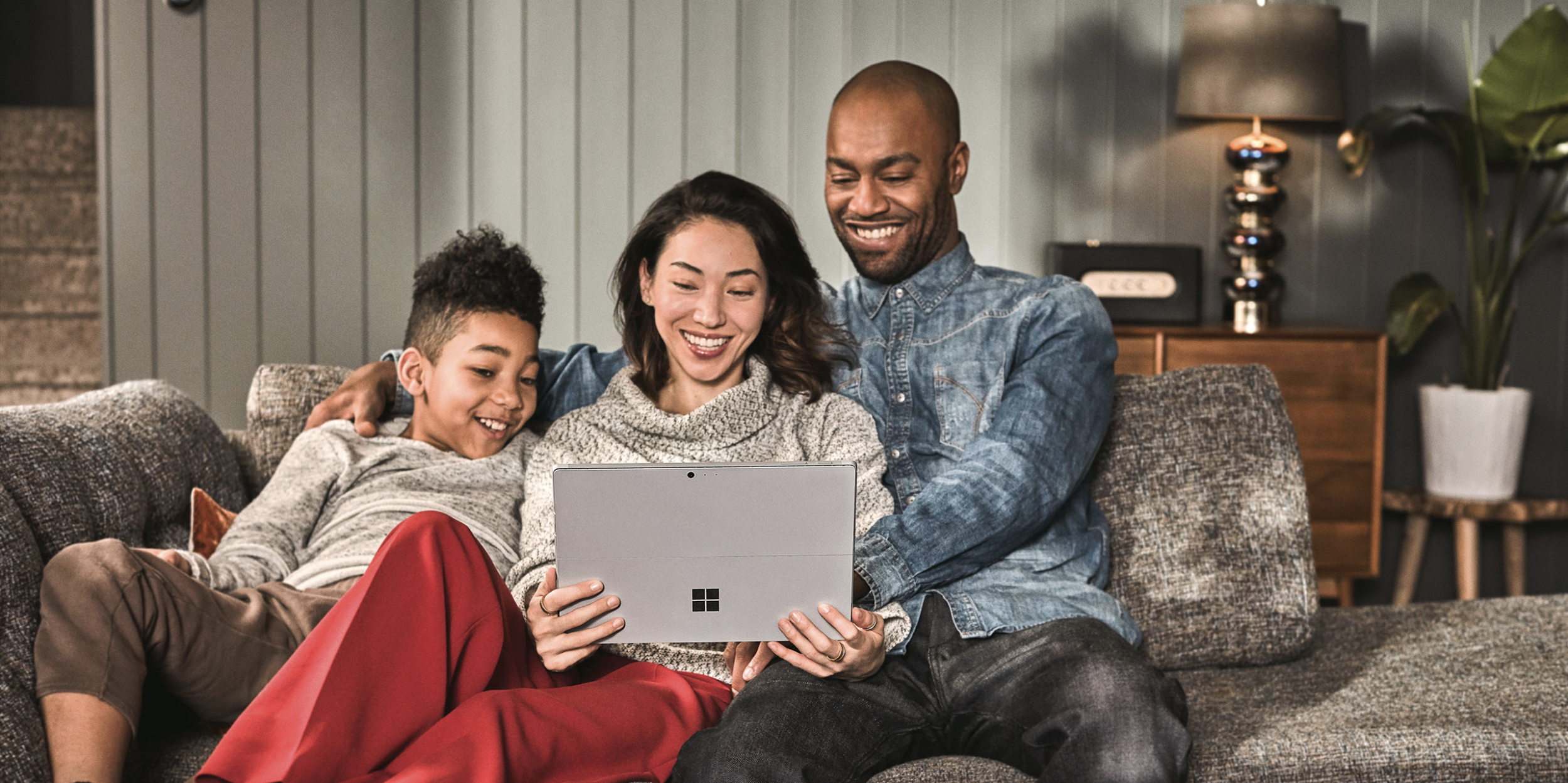 Microsoft Surface & Windows CRM