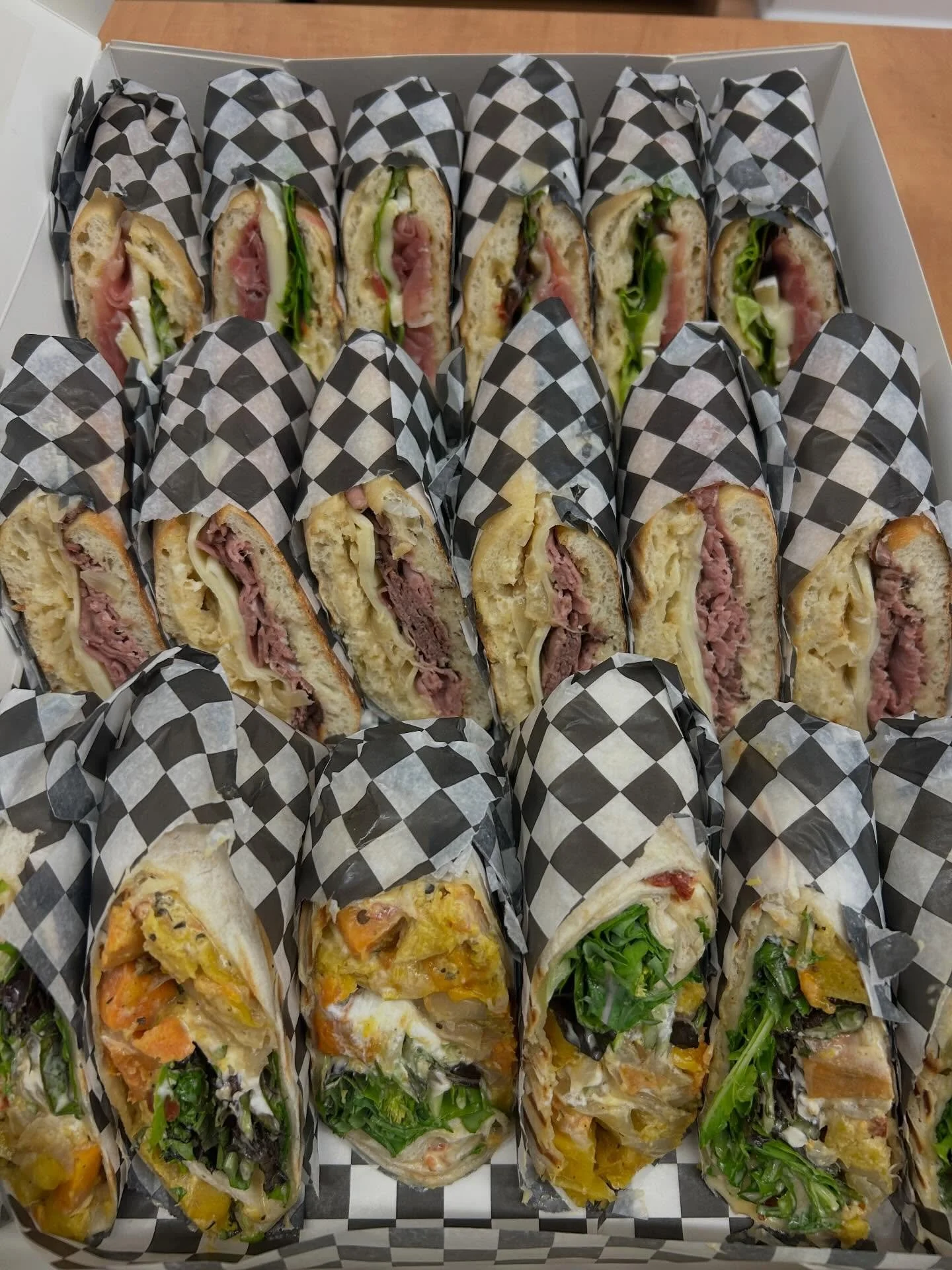 We ❤️ Corporate Catering! 

Meetings, Parties, Learning Sessions, and everything in between ~ Schooner&rsquo;s got you covered 😊