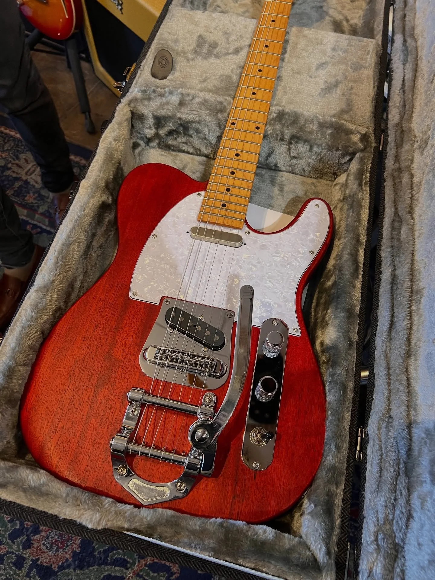 A pretty sweet @johnbohlinger signature Tele hitting the wall! These rip! #oaklandguitars