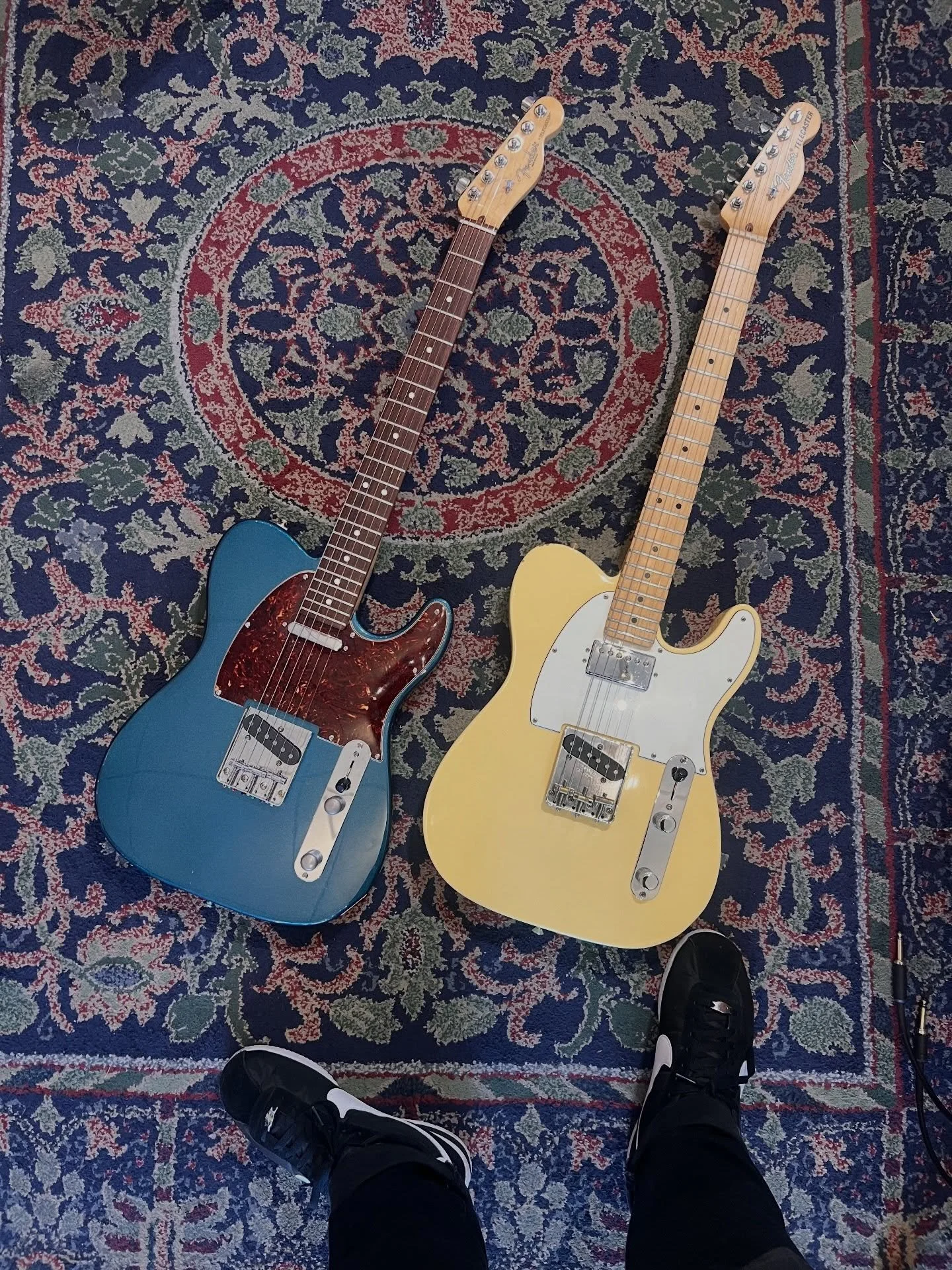 Some cool tele&rsquo;s hittin the wall! Come play!!