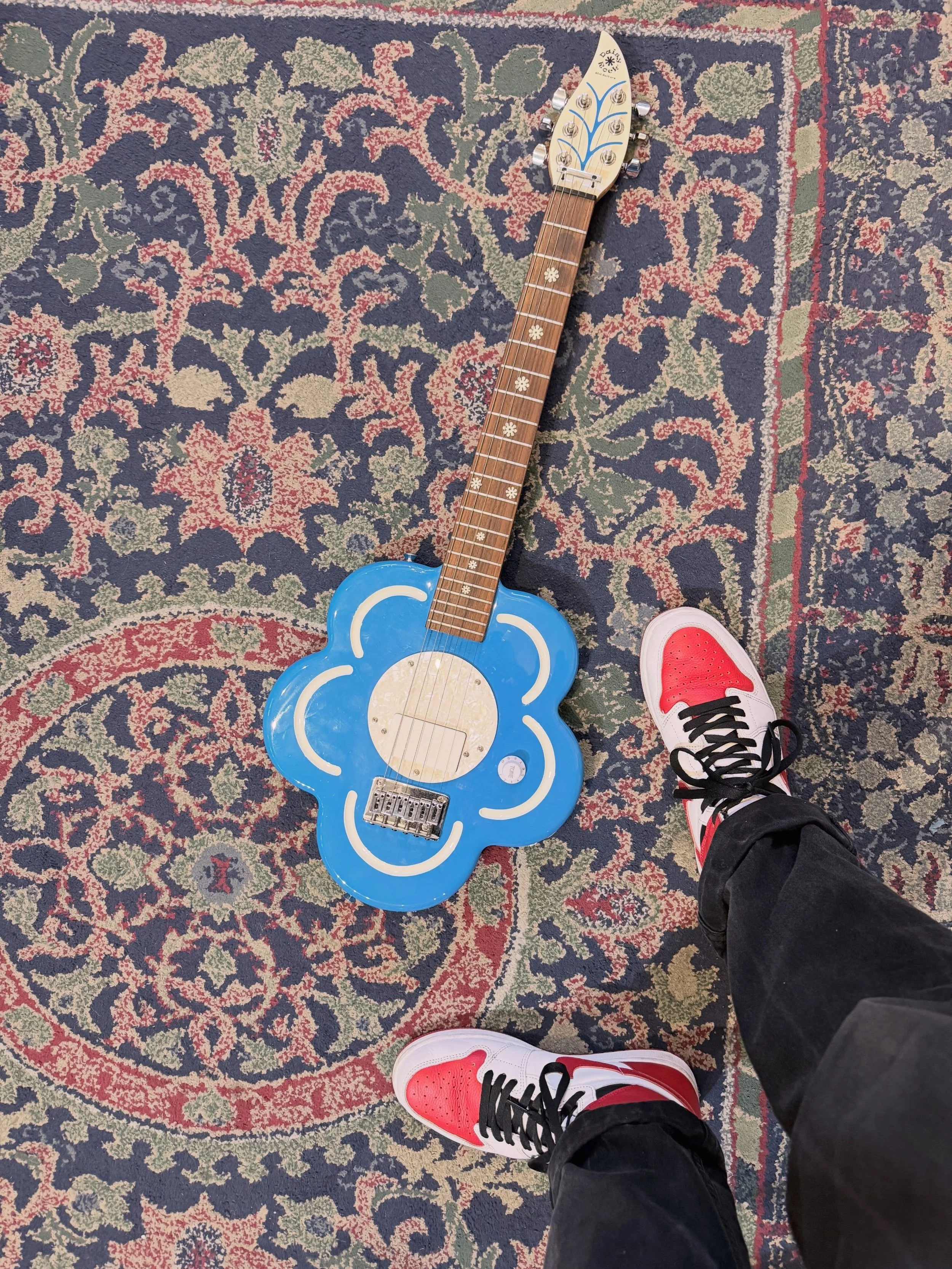 Daisy Rock guitars rock. That is all. Come play!!