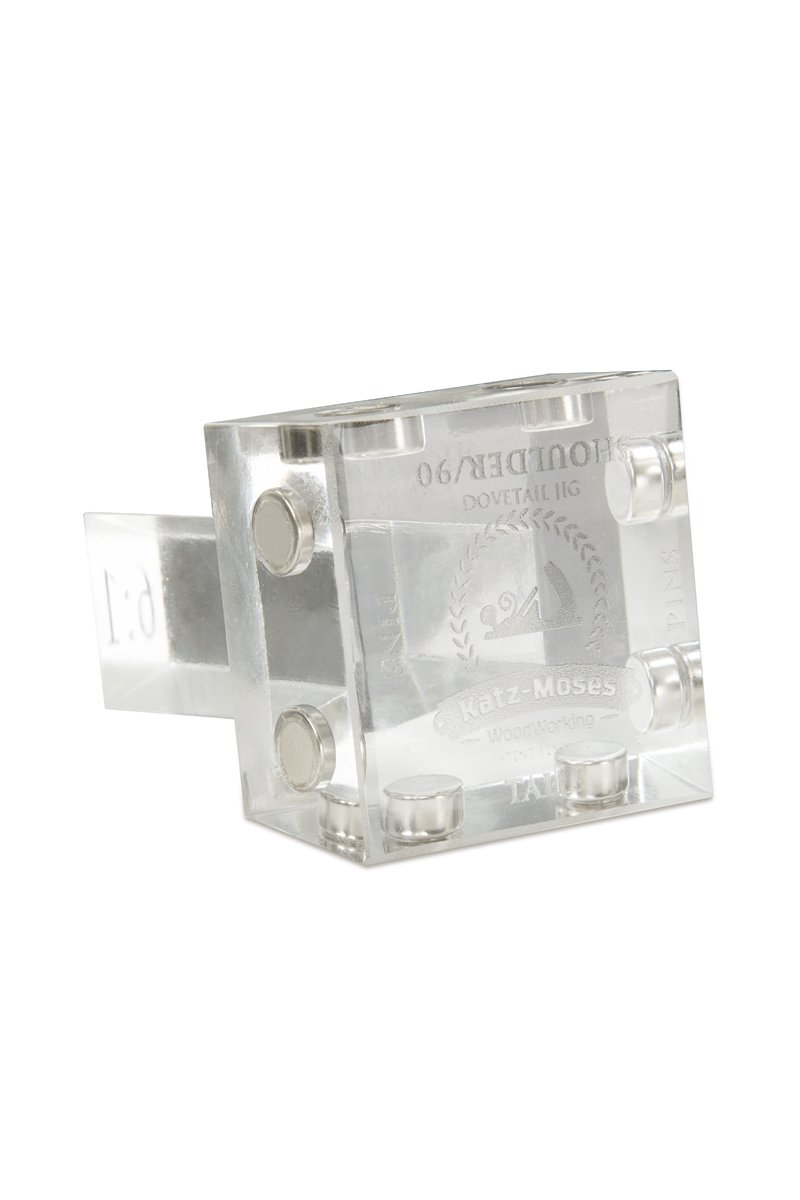 DOVETAIL_6-1_06.jpg