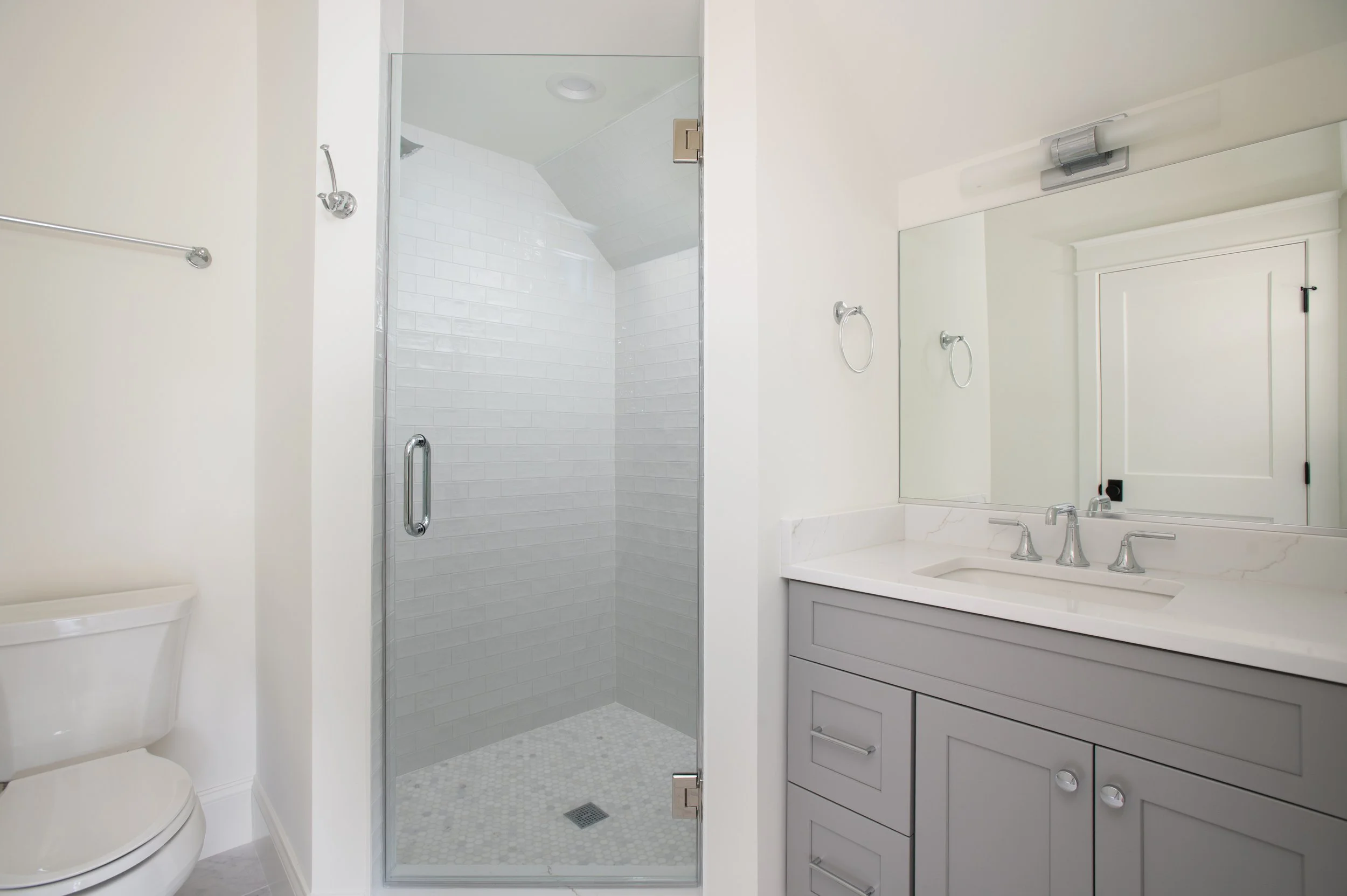 25-304NEdgewoodSt0025.jpg