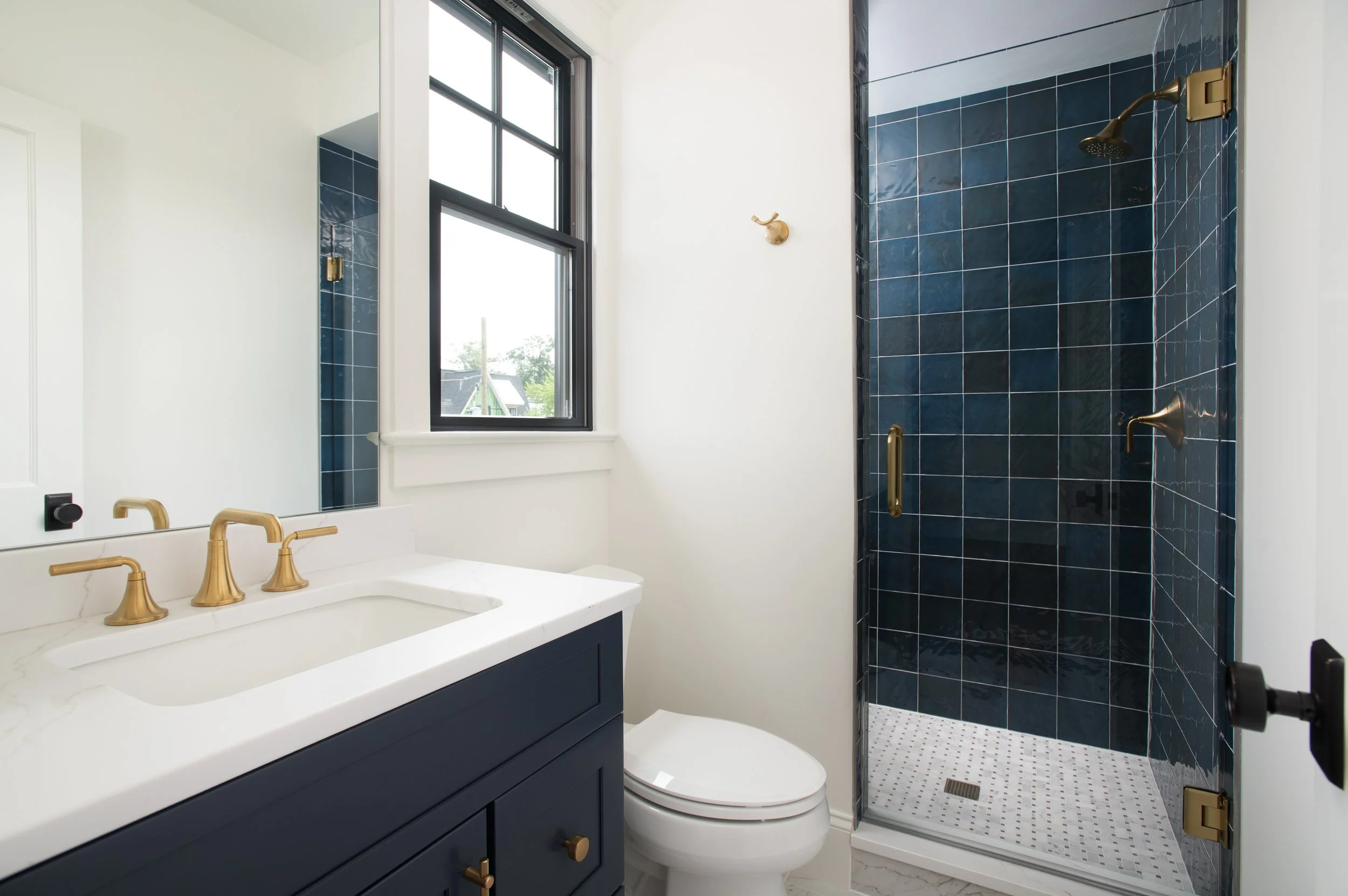 24-304NEdgewoodSt0024.jpg