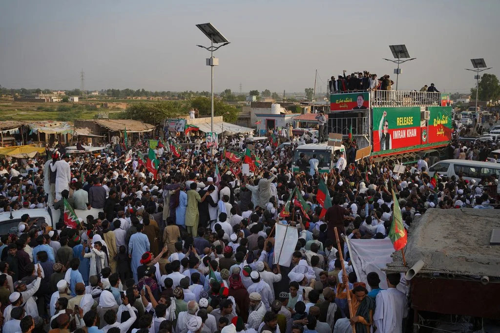 Imran Khan’s Political Influence Endures as PTI Marches Toward Islamabad