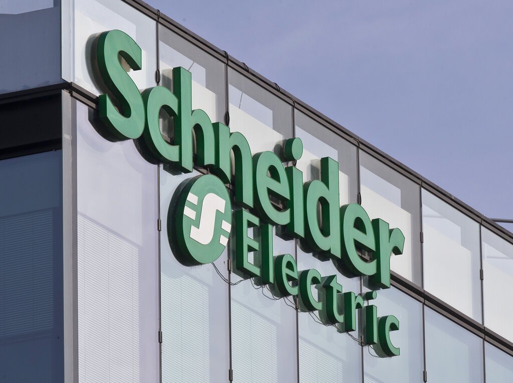 Schneider Electric’s $22.6 Billion PTC Deal Puts It in the Global Industrial AI Race