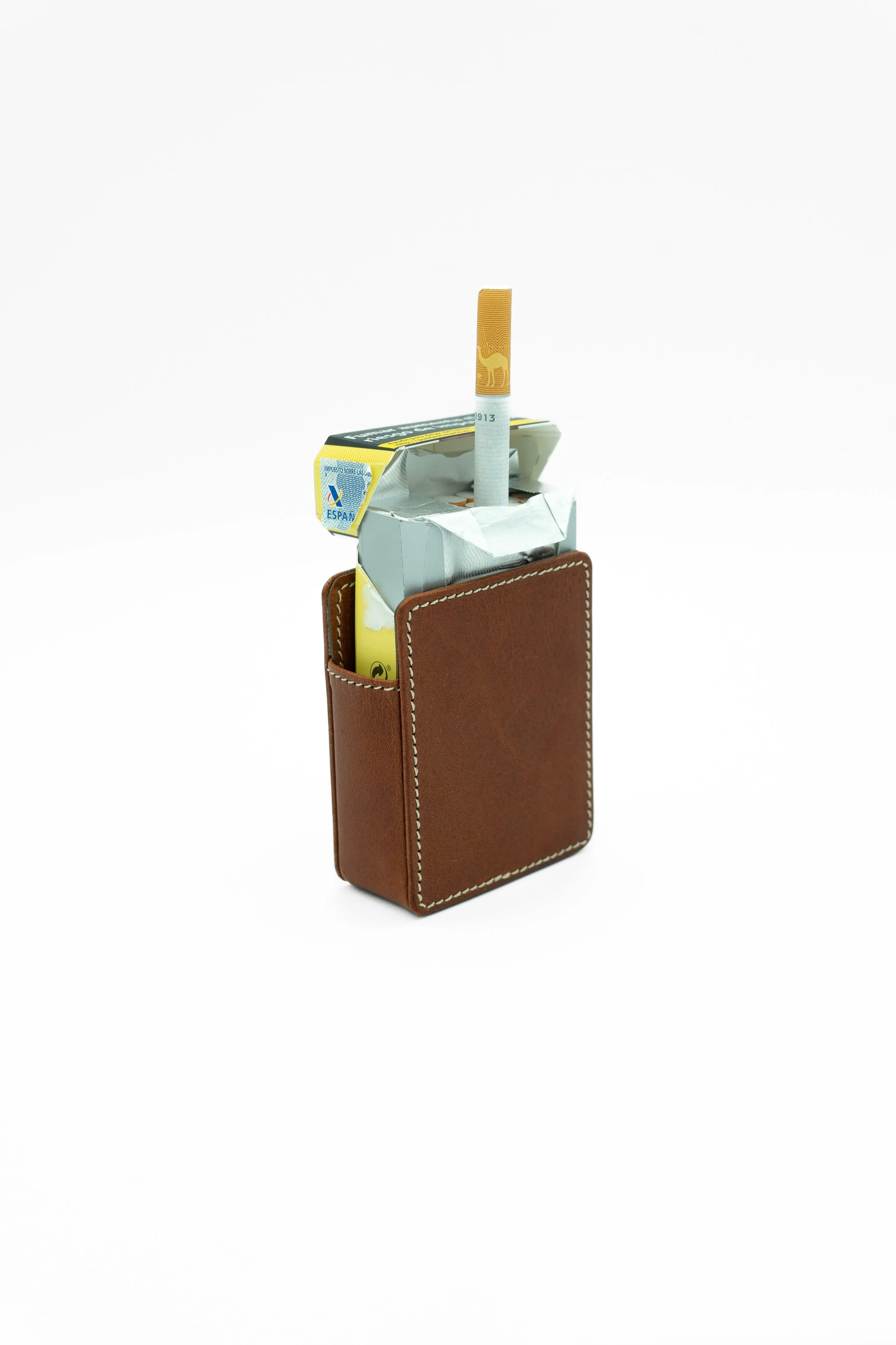 biscuter-barcelona-pitillera-lona-piel-AC745VQ-6.jpg