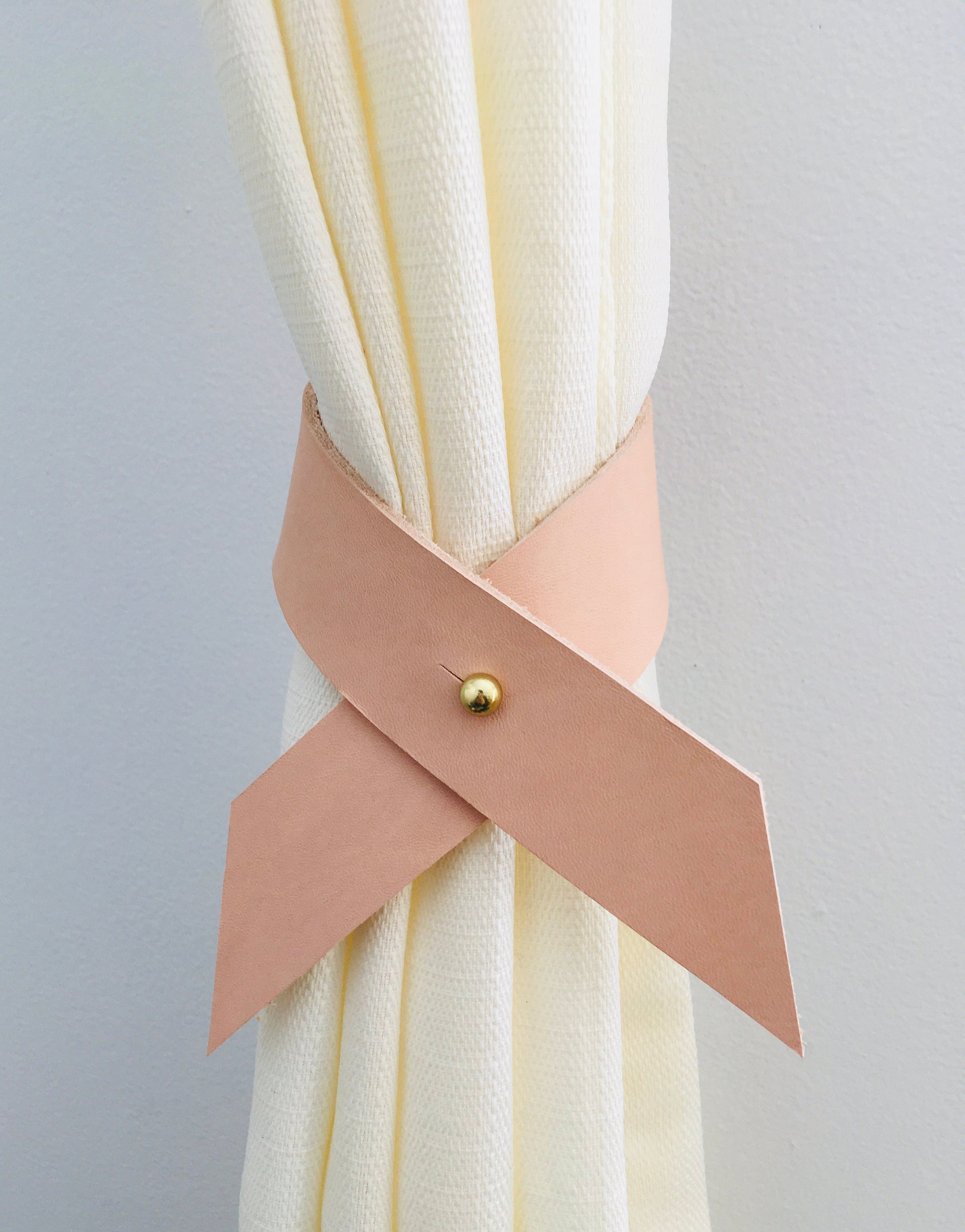 https://i.etsystatic.com/6589759/r/il/bb1f70/1817291572/il_fullxfull.1817291572_lncm.jpg