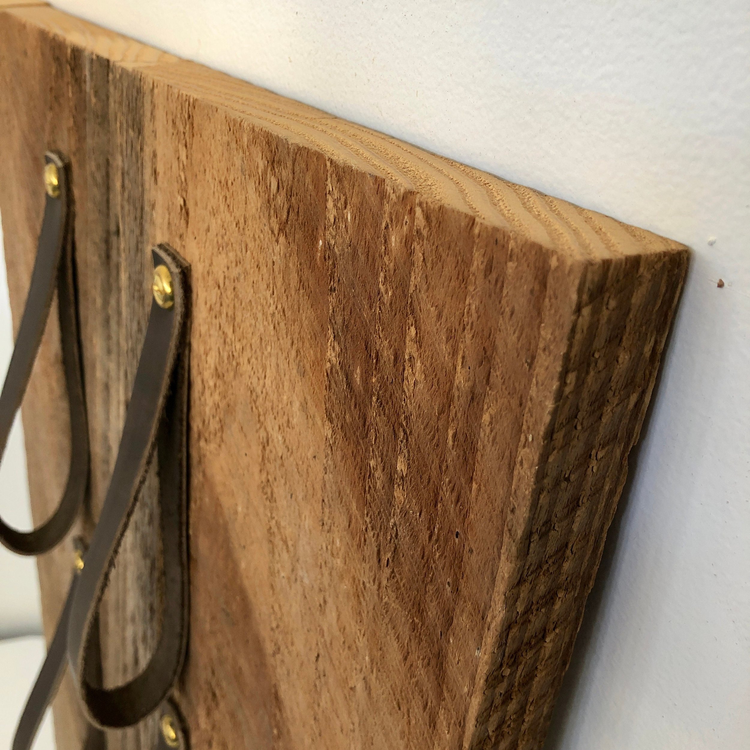 https://i.etsystatic.com/6589759/r/il/124dd4/2612214034/il_fullxfull.2612214034_cvx7.jpg