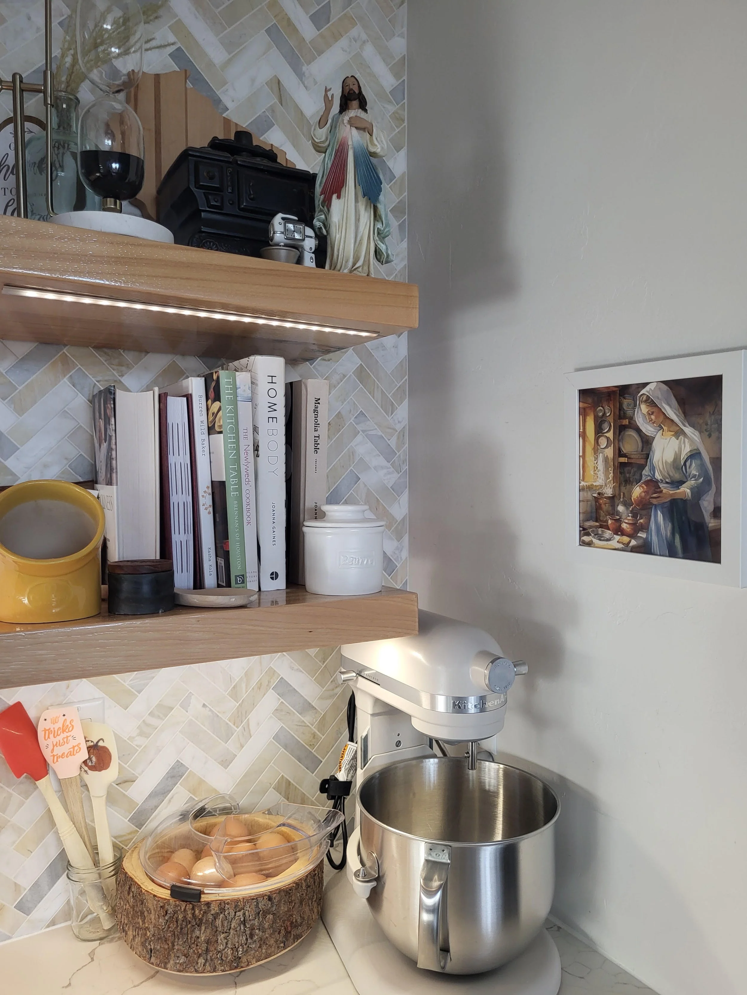 Mother Mary the Ultimate Homemaker