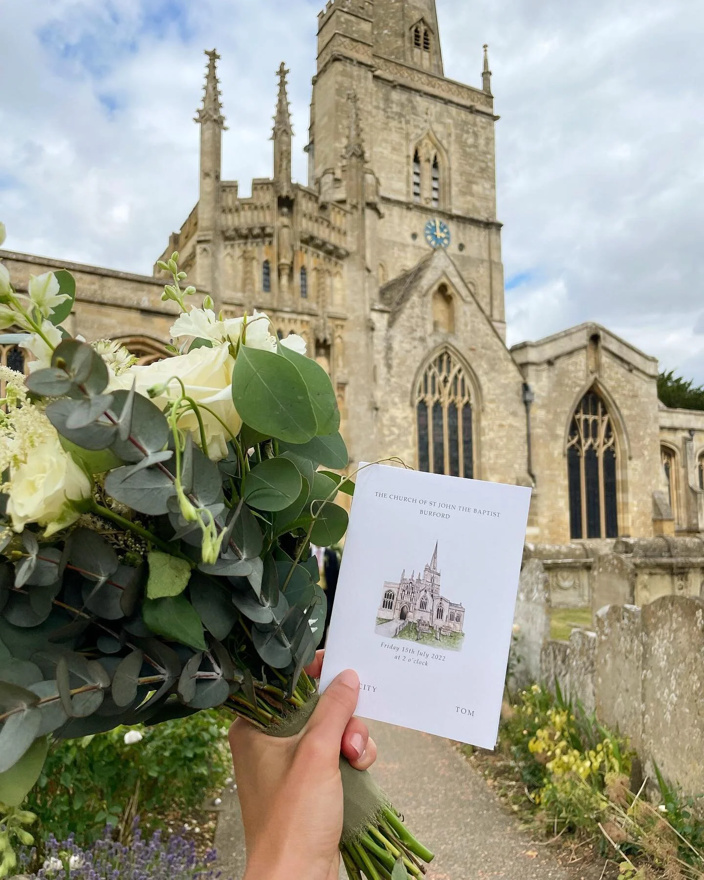 I was lucky enough to be asked to paint the church of one of my very best friend&rsquo;s wedding this weekend 💒 A lovely memory from a day full of love! DM me if you&rsquo;re looking for a special Order of Service 🤍

#pippapaints #art #watercolour 