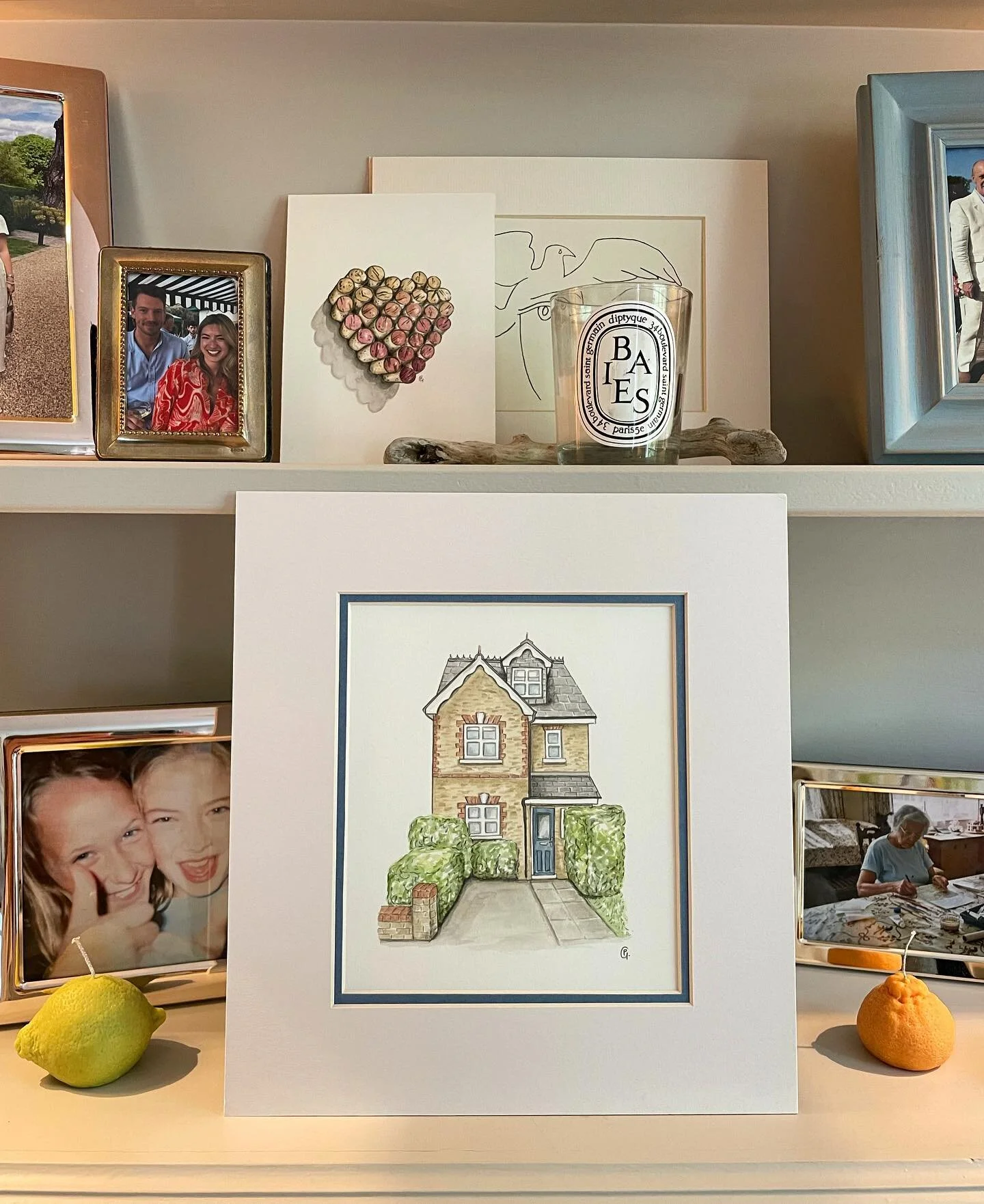 A special house gift 🏡✨. DM me to order yours, makes for a great present! 

#pippapaints #illustration #art #watercolour #pippagstudio #houseportrait