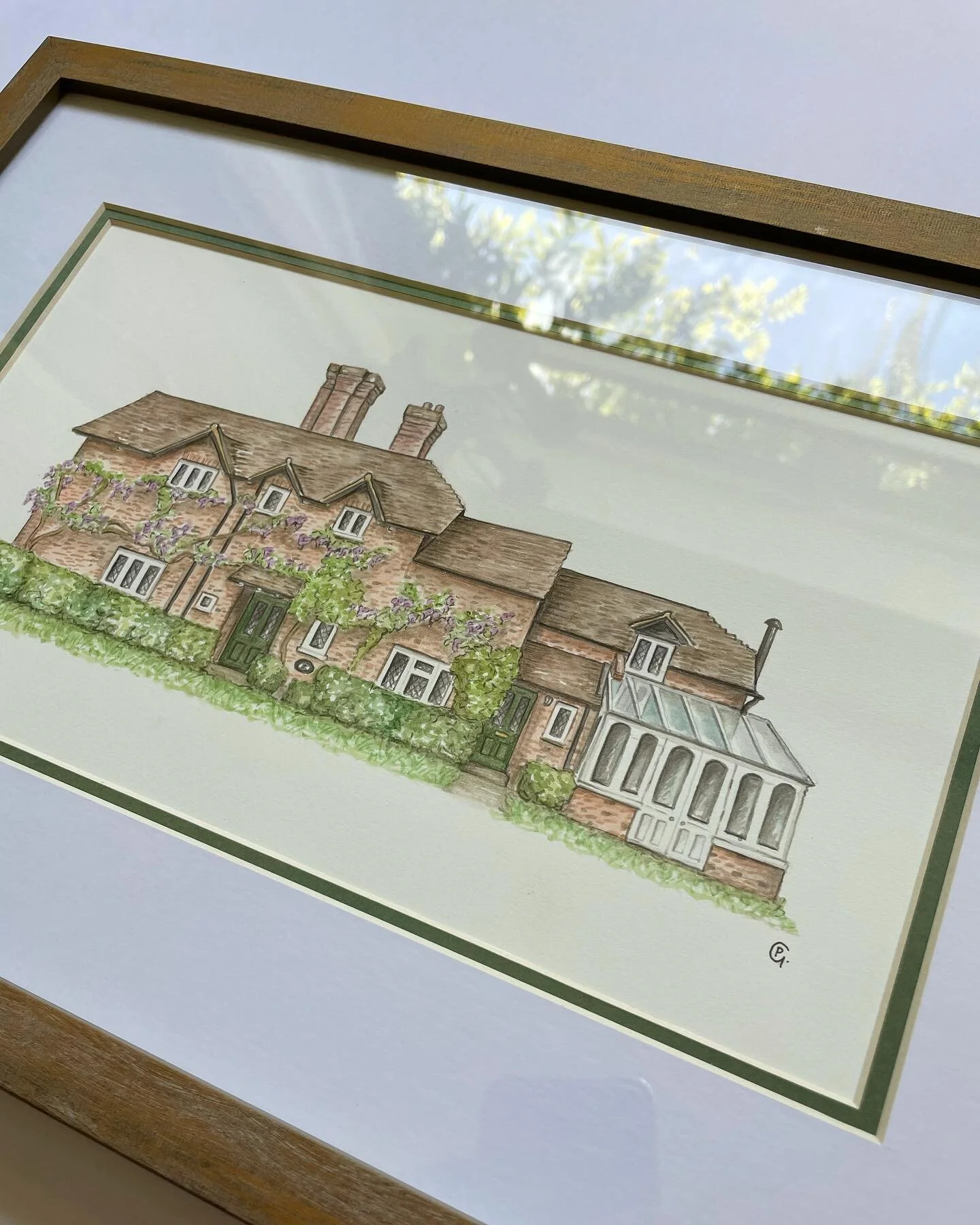 My most recent house commission, a beautiful Wisteria covered cottage 🌸 I love to study every detail as I paint, I feel like I really get to know the house! I used a new framing wood this time with a lime wash 👌🏻 what do you think?

#pippapaints #