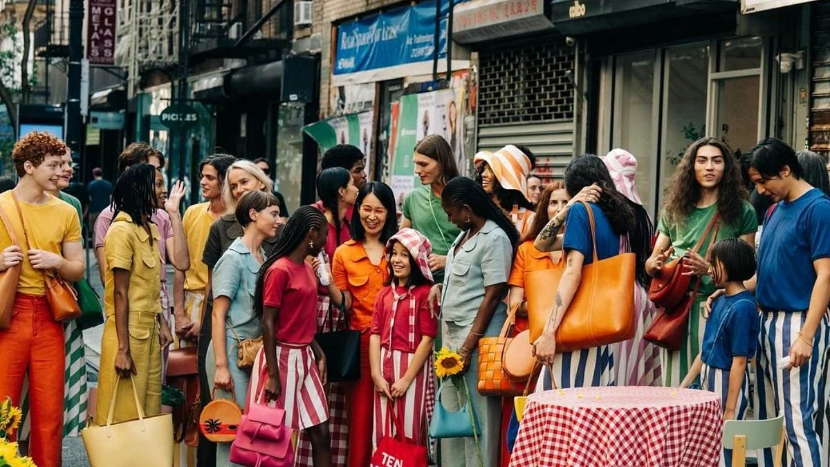 "Office Hours" #13: How to Land a Front-Page Feature