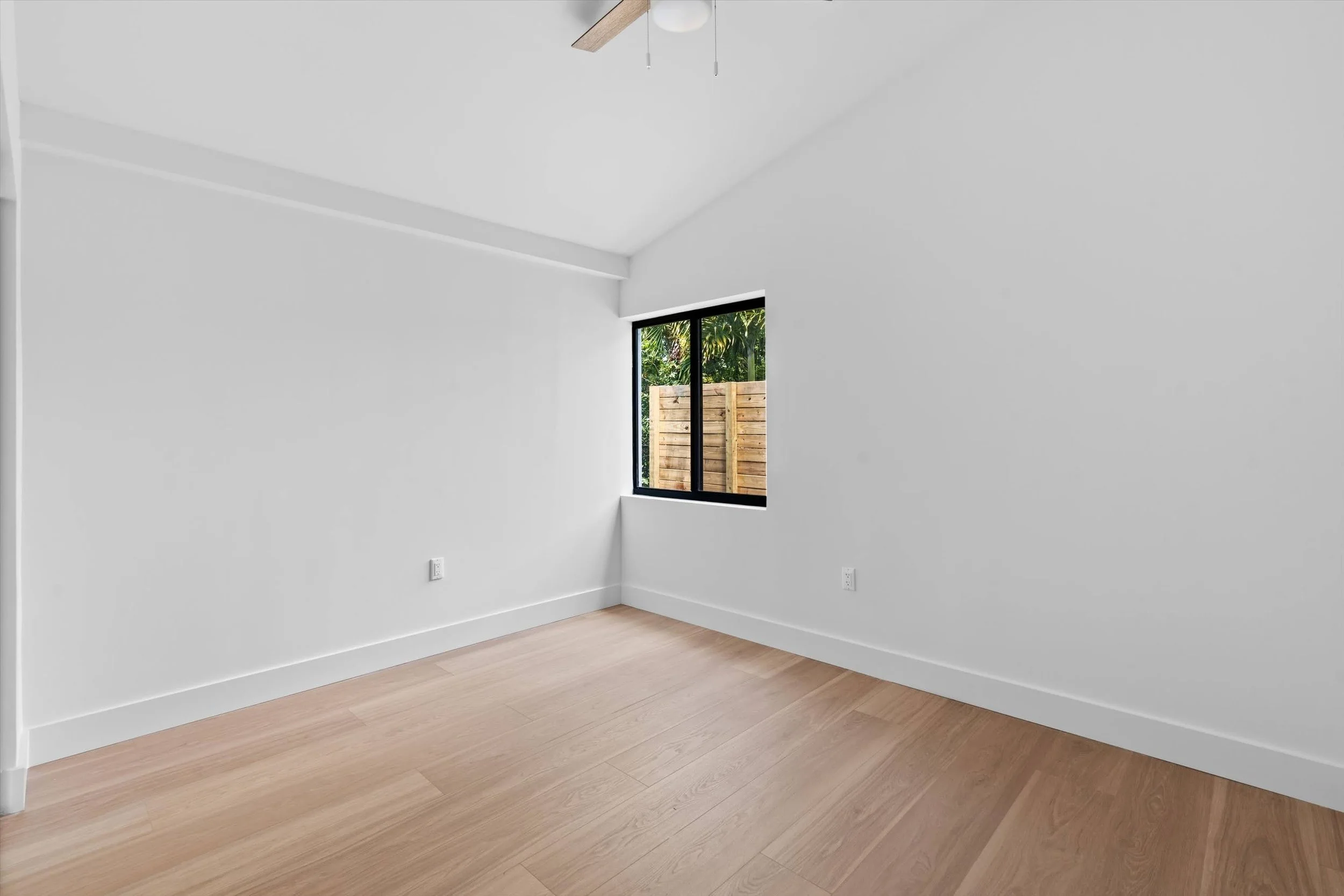 14-225 NE 10th Street Delary Beach, FL-100.jpg