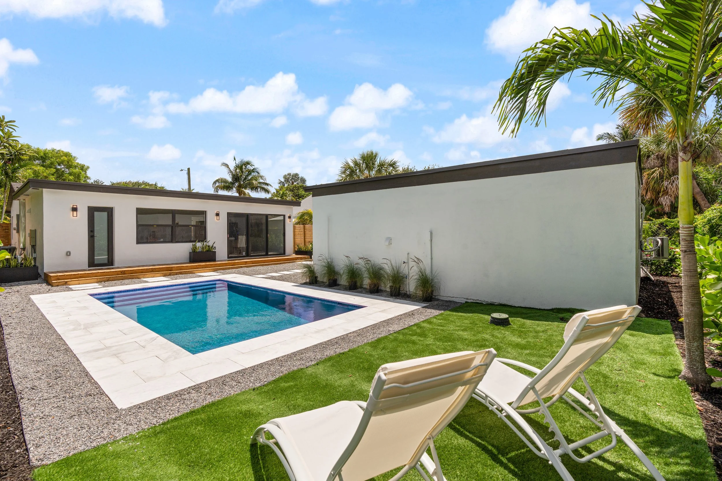 23-225-NE-10th-Street-Delary-Beach,-FL-118a.jpg