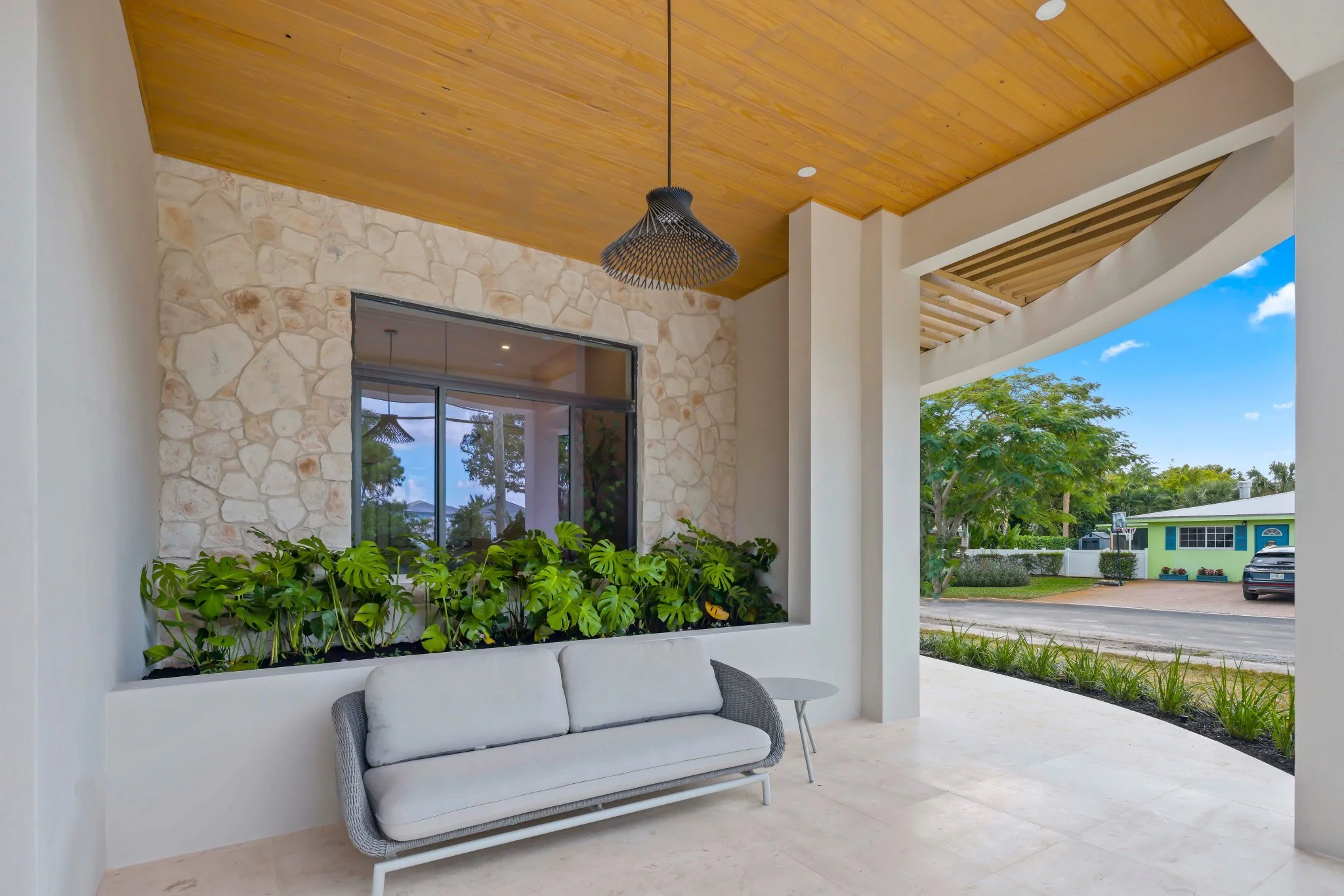 1701 North Swinton Ave - 7.jpg-SMALL.JPG