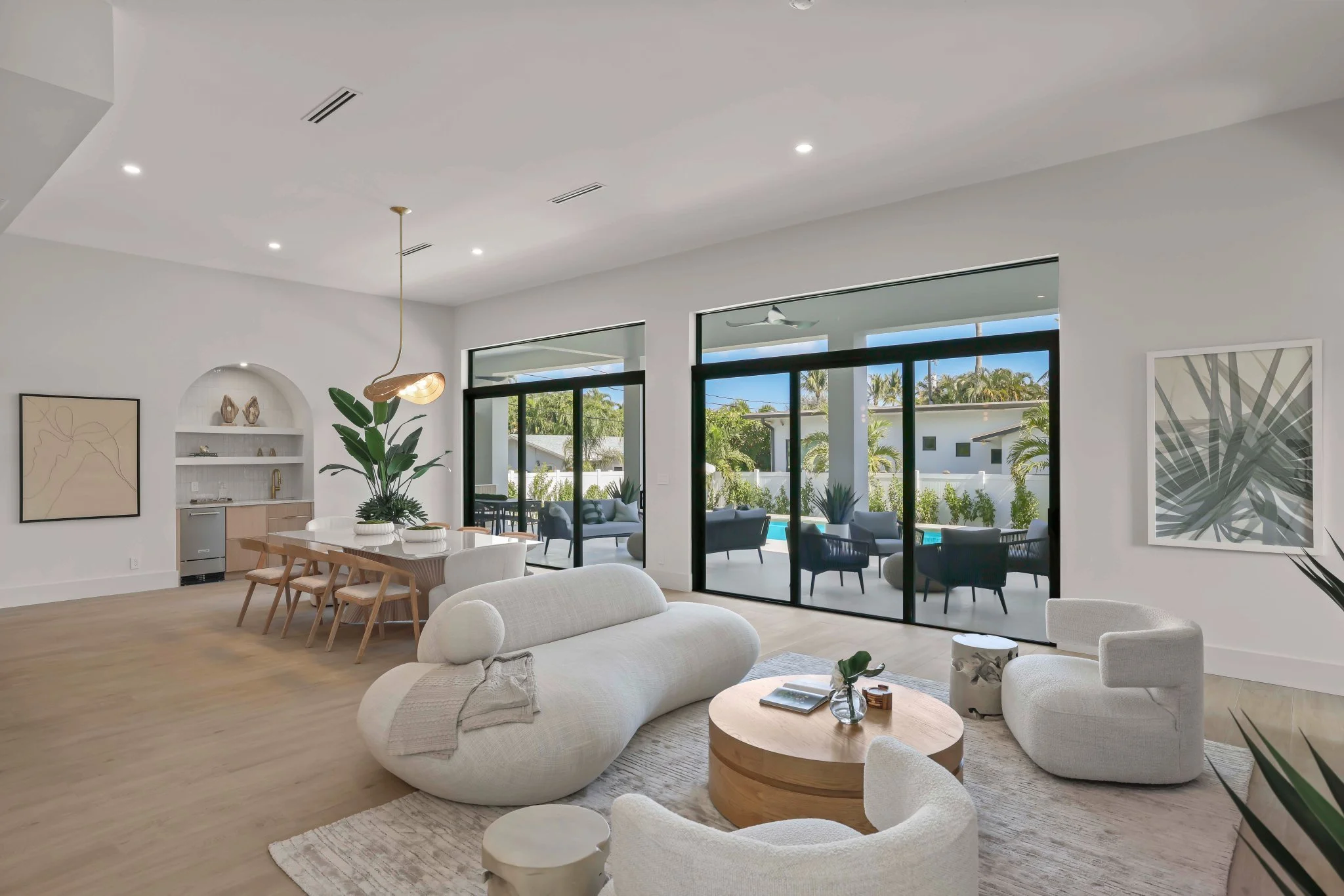 1701 North Swinton Ave - 27.jpg-SMALL.JPG