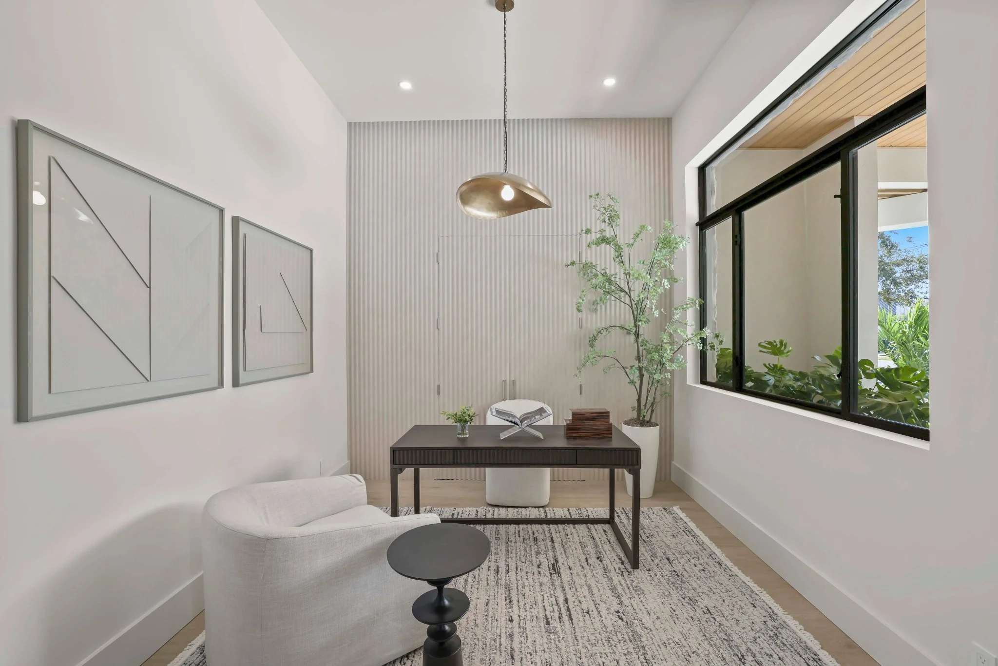 1701 North Swinton Ave - 34.jpg-SMALL.JPG