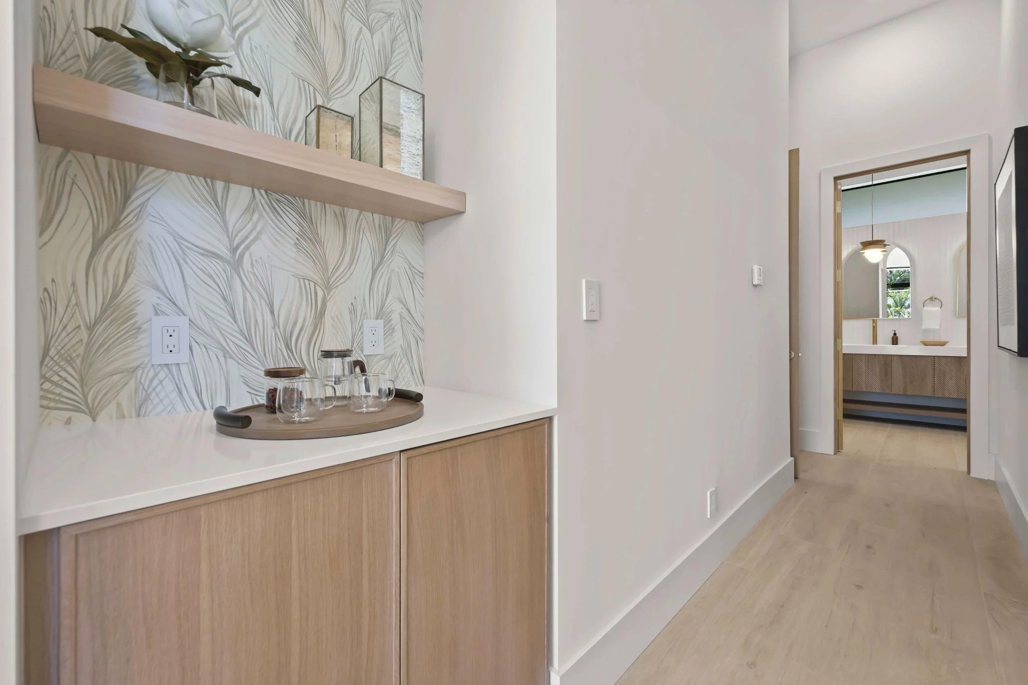 1701 North Swinton Ave - 38.jpg-SMALL.JPG