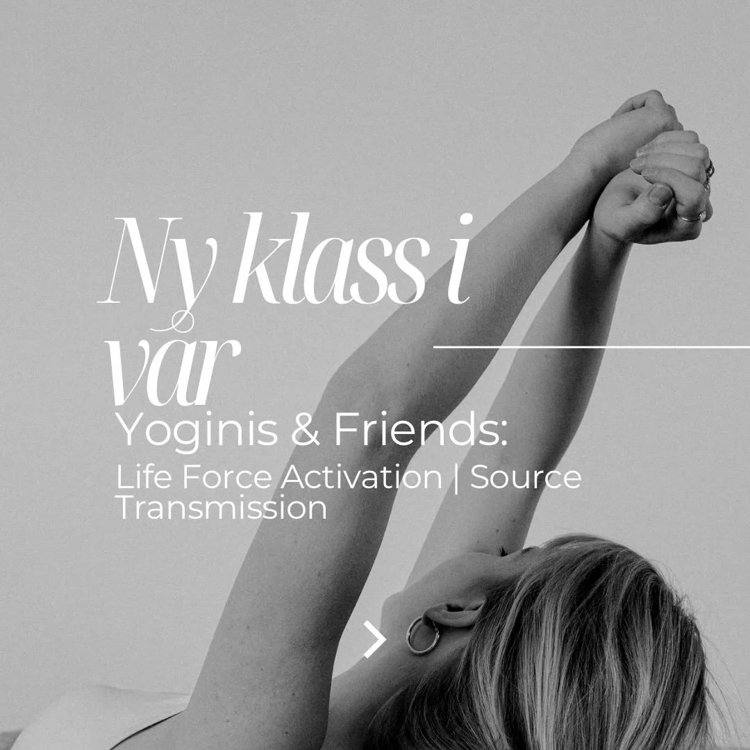 @yoginis.and.friends 🤍 ➢ Klassen &auml;r fullbokad idag men h&aring;ll utkik i schemat, det kommer fler tillf&auml;llen!🤍
