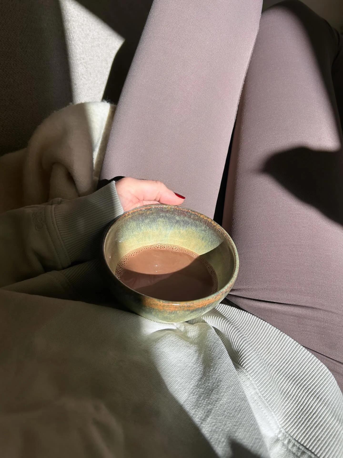 Kom som du &auml;r 🦋 S&ouml;ndag 16:30 p&aring; Yoginis  𝖲𝖮𝖴𝖱𝖢𝖤 𝖳𝖱𝖠𝖭𝖲𝖬𝖨𝖲𝖲𝖨𝖮𝖭 | 𝖫𝖨𝖥𝖤 𝖥𝖮𝖱𝖢𝖤 𝖠𝖢𝖳𝖨𝖵𝖠𝖳𝖨𝖮𝖭