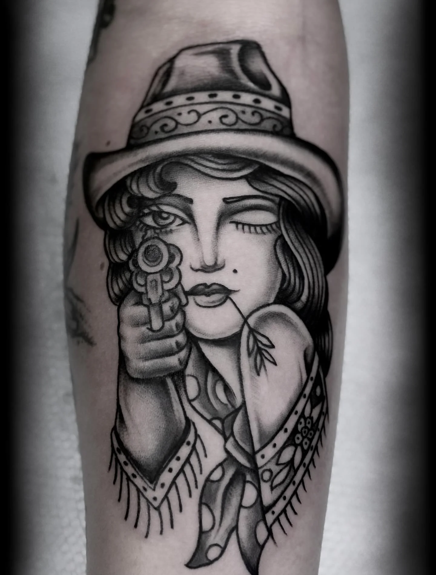 COWGIRL I DID! on @samoverkill thanks so much for this one ! Love to do anything cow related revolvers,saddles, spurs &hellip; you name it 

.

.

.

.

.

.

.

.

.

.

.

.

.

..

.

.

.

#texas #texastattoo #texastattooartist #cowboytattoos #co