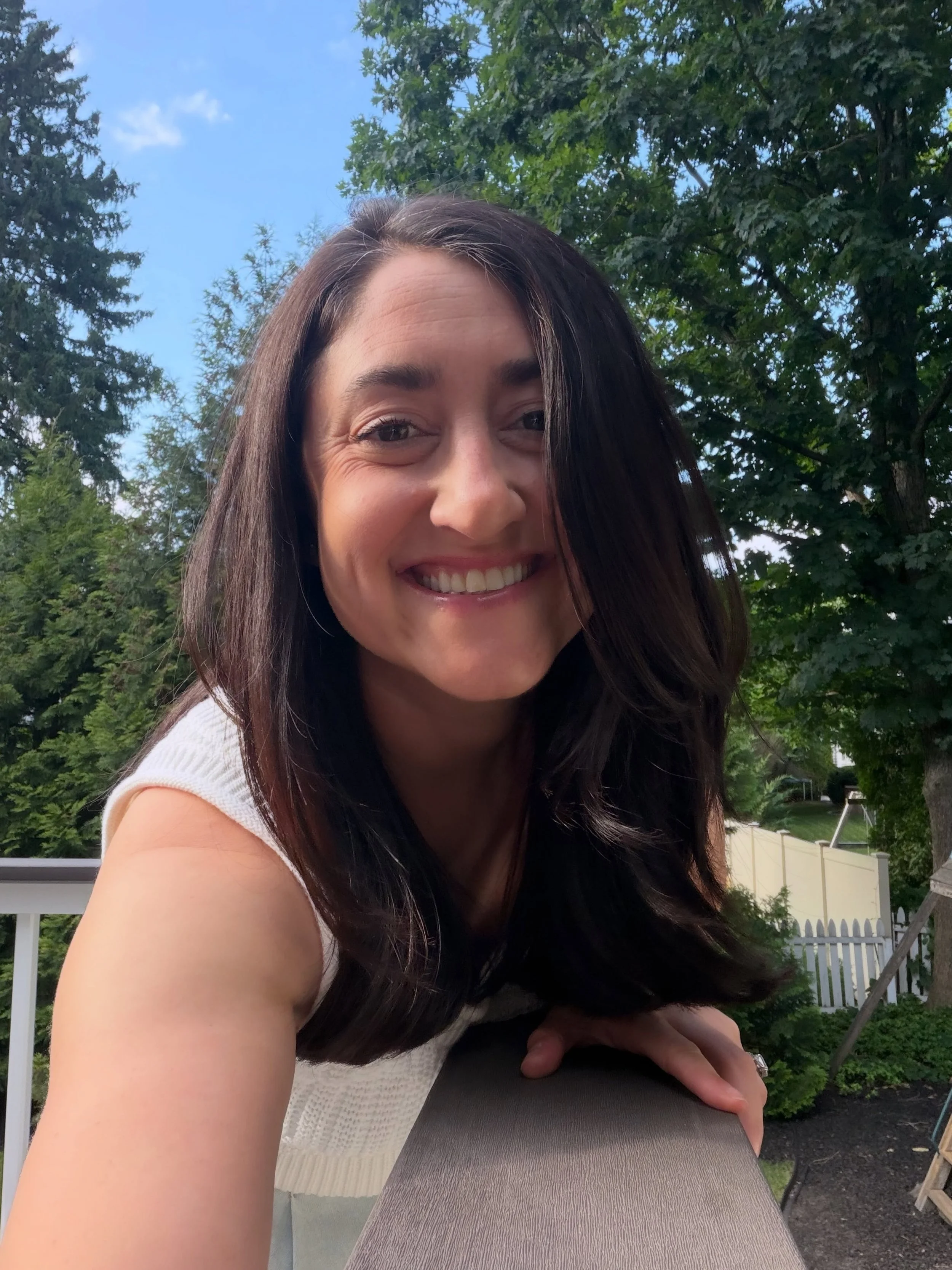&ldquo;My daughter&rsquo;s new swimming teacher is strict, and I love it!&rdquo;

I didn&rsquo;t expect a swim lesson to stop me mid-scroll, but that&rsquo;s the hook of a LinkedIn post I came across this week, and I read the whole thing.

Right befo