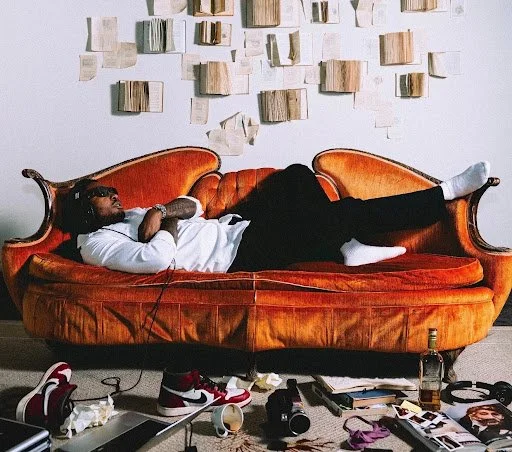 Fanyee Steps Into a New Sound With “MFYH”