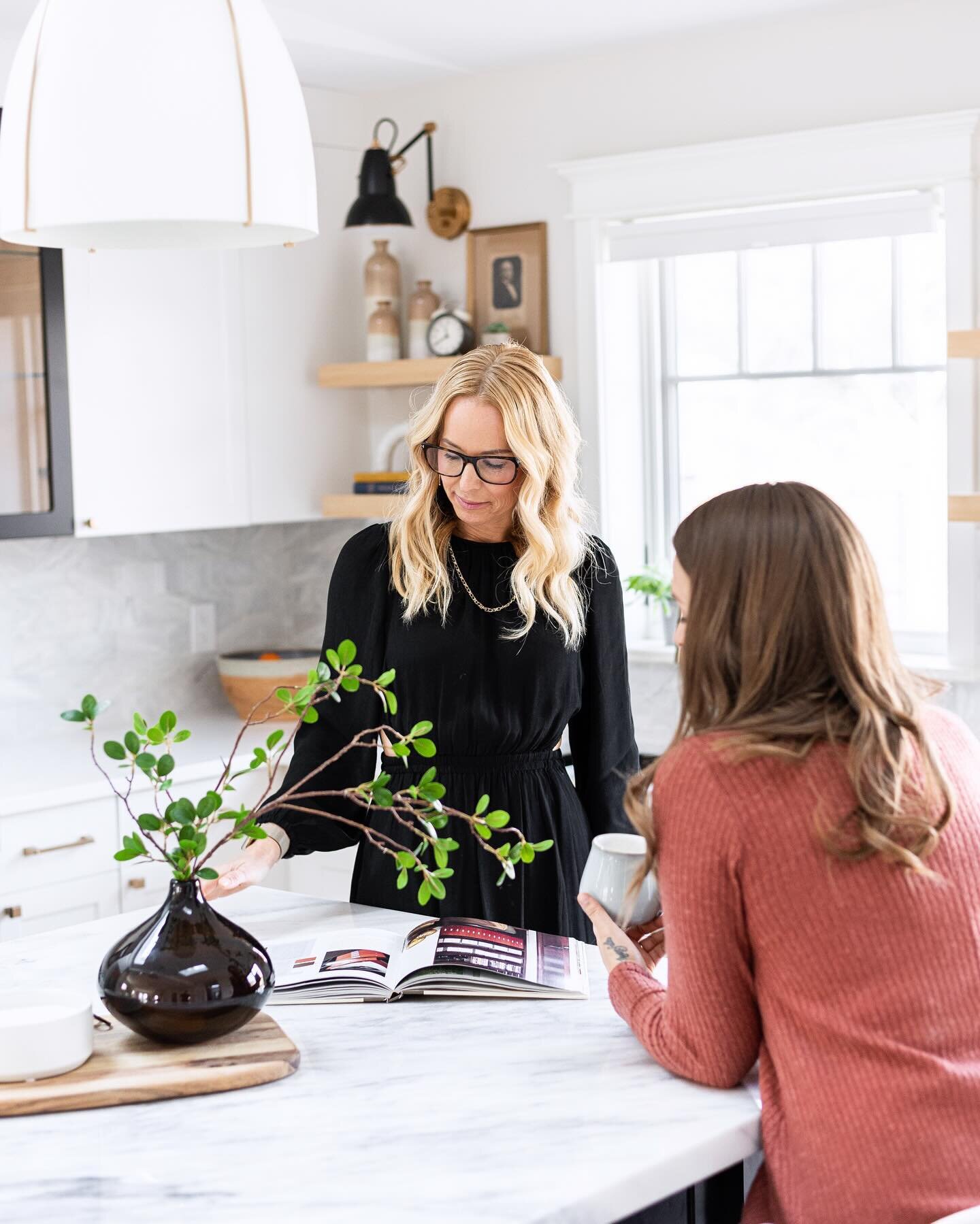 You know that friend you always seem to go to for advice because they never steer you wrong? That&rsquo;s us! ⁣⁣
&nbsp;⁣⁣
We manage the project from start to finish, offer expert advice, personalized solutions, and thoughtful design choices every ste