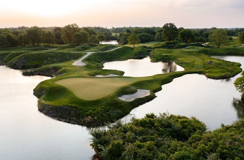 Victoria National Golf Club