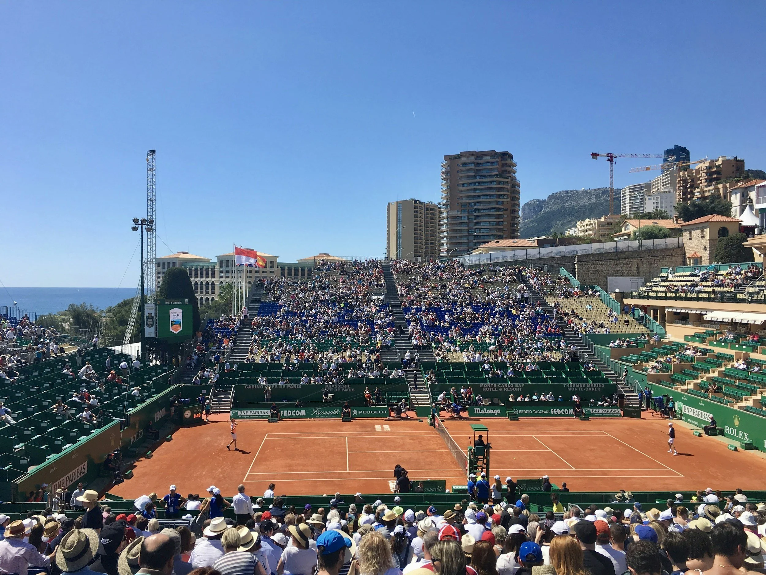 CLAMOROSO ERRORE DELL’ARBITRO A MONTE CARLO ATP MASTER CHE REGALA LA VITTORIA A TSITSIPAS.