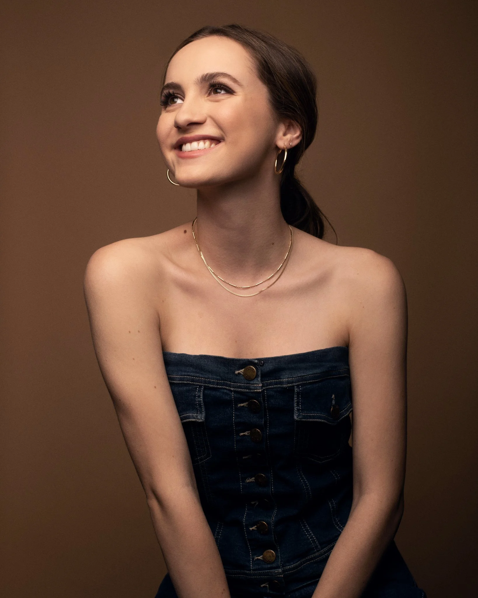 MAUDE APATOW HEADSHOT.jpg