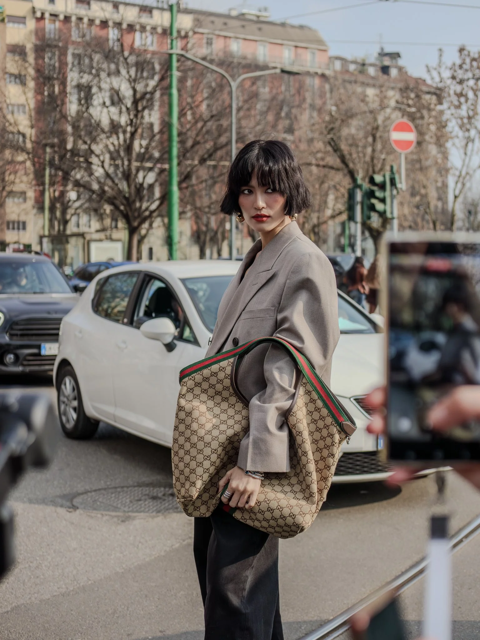 THE CONCRETE CATWALK: INSIDE MILAN’S BEST STREET STYLE, WOMEN’S FW, FALL/WINTER 2026/2027