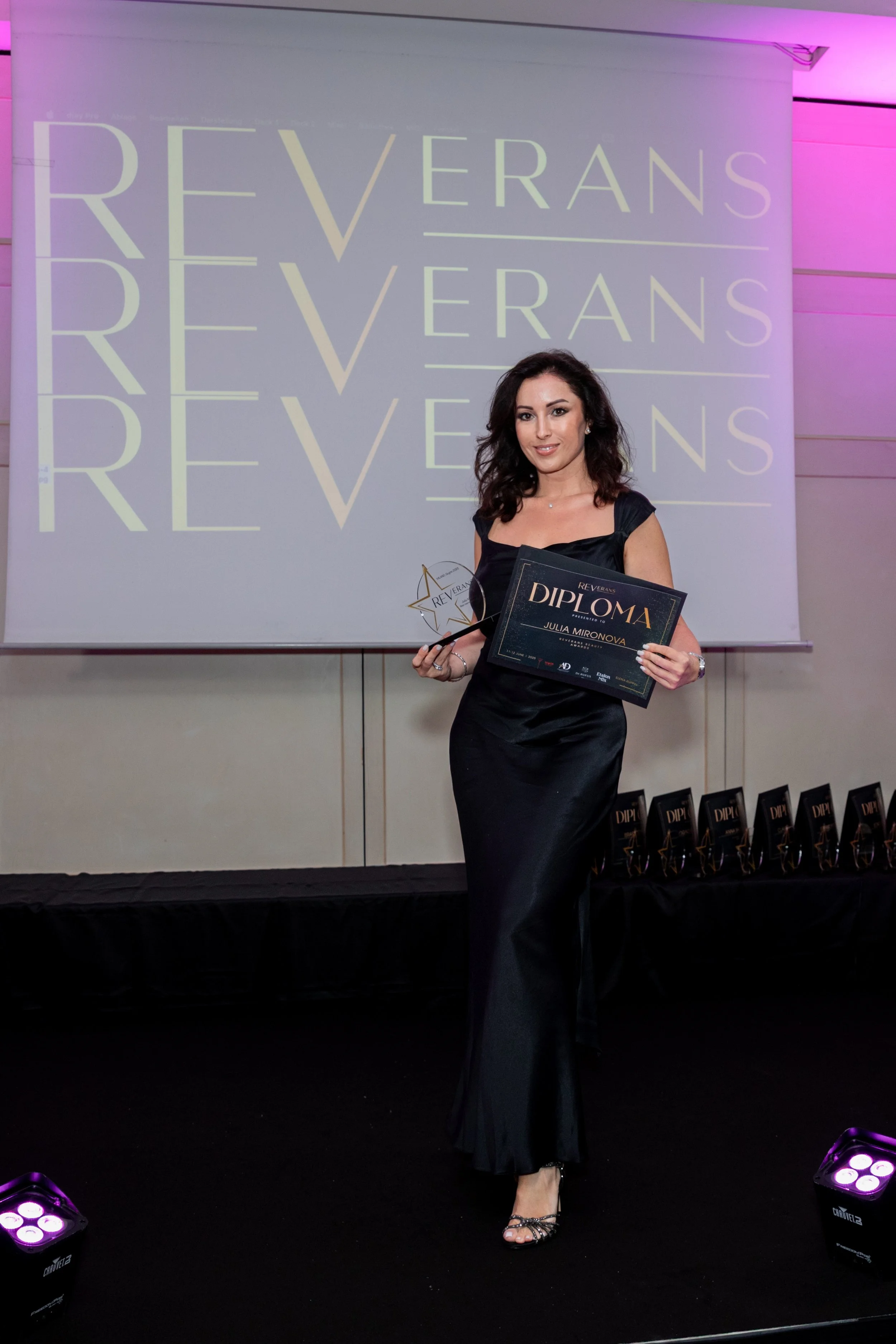 Best International Blogger 2025: Yulia Mironova Sets New Global ...