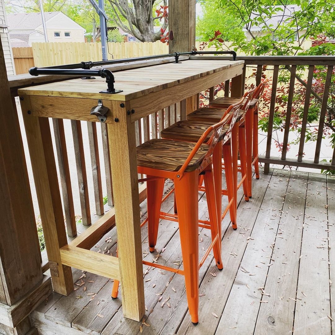 Pub Table