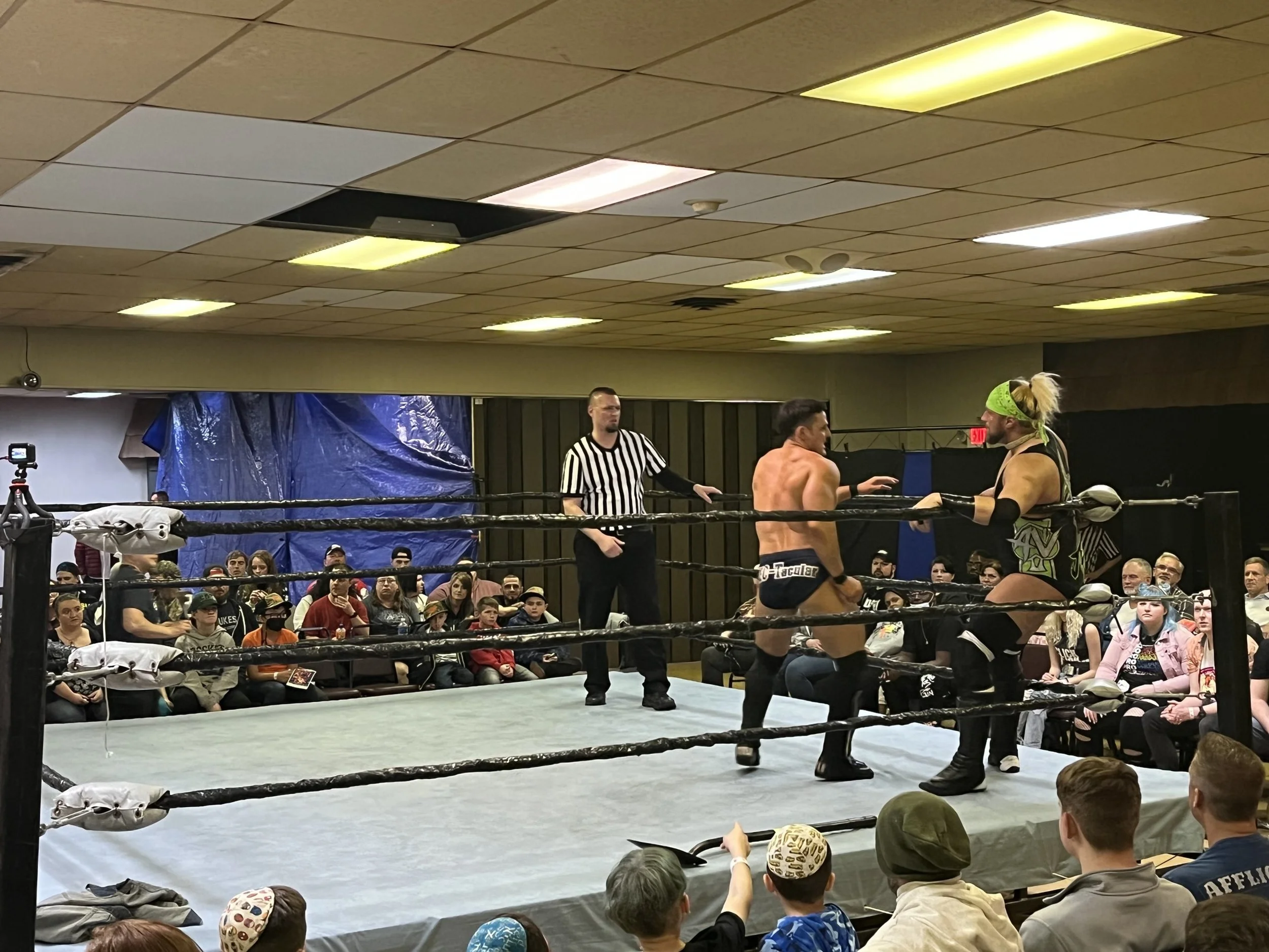 event-indoor-hall-show.jpg