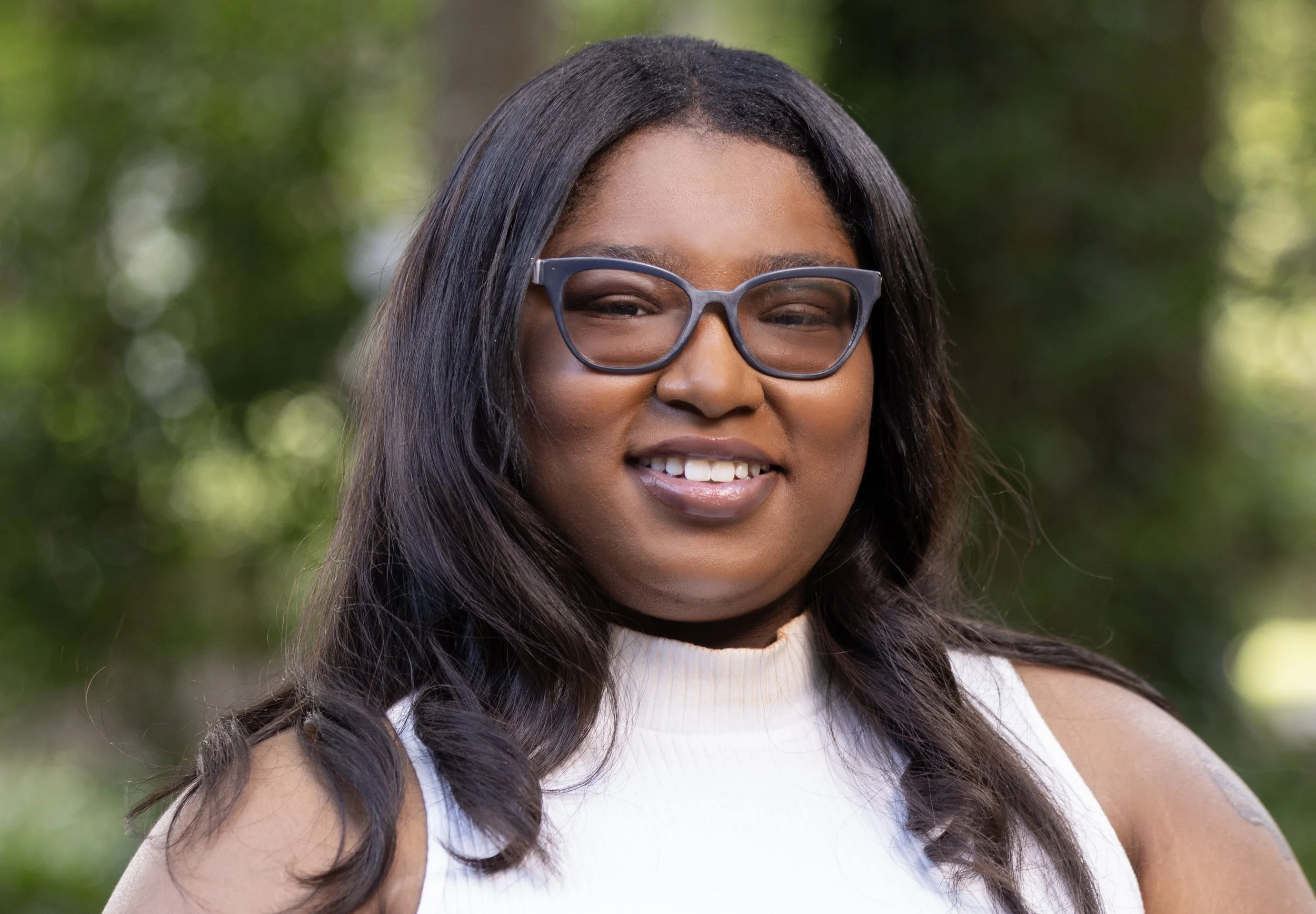 Headshot_2_2024 - Alona Webb-Newton.jpg