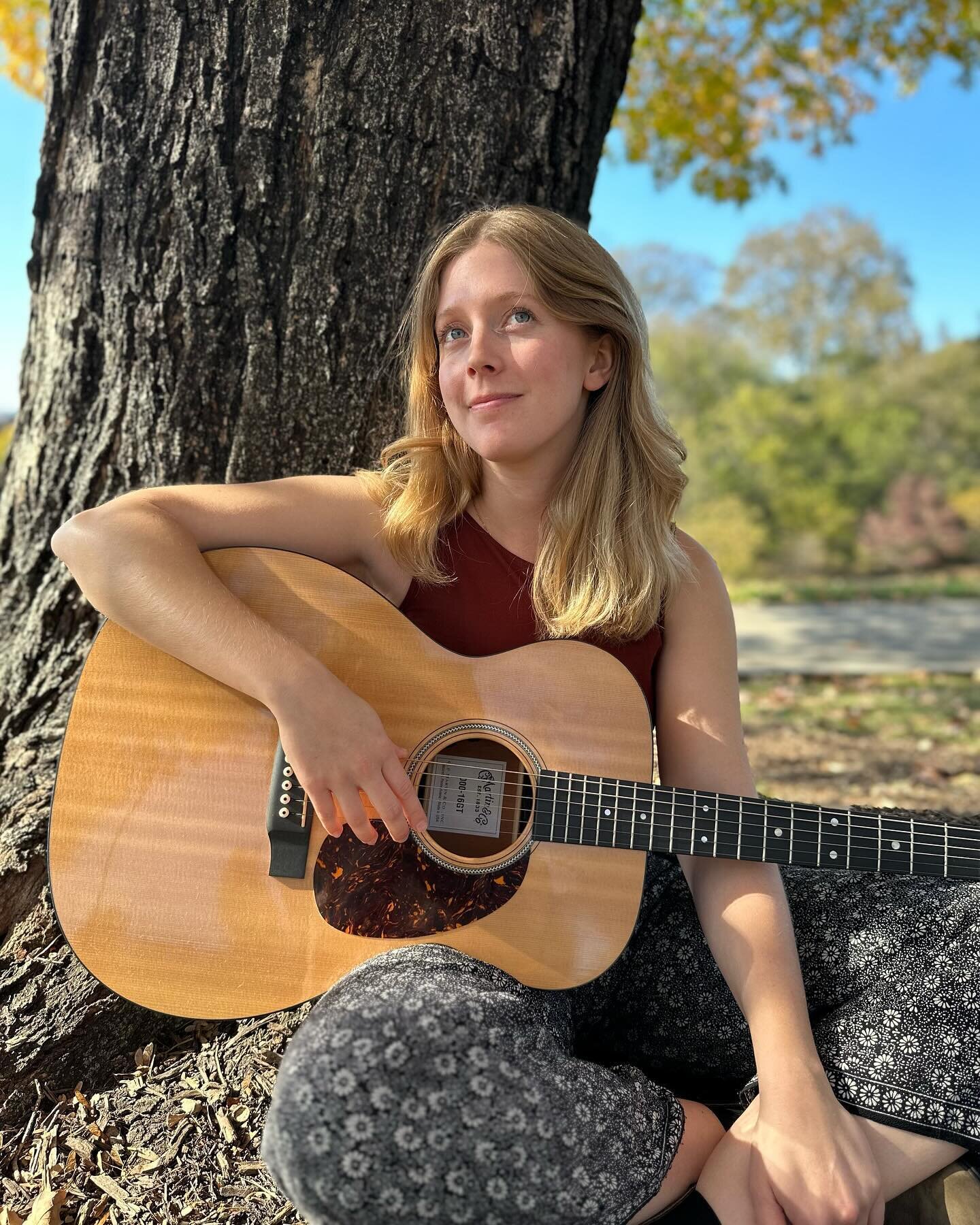 Did you know you can order a custom song from me?

I write and record personalized songs which make wonderful holidays gifts for your loved ones 🎁 you can order through my website or on @fiverr 🎄

Link in my bio for both!