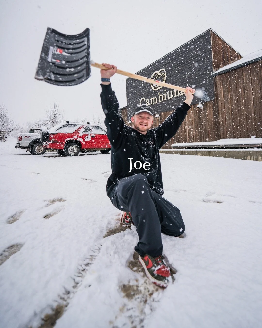 Because Cambium wouldn&rsquo;t be the same without this magical crew, meet some of our team ✨ 

The people who welcome and serve you in the restaurant, always with a smile on their face (and an even bigger one when it&rsquo;s snowing outside!) ❄️

#c