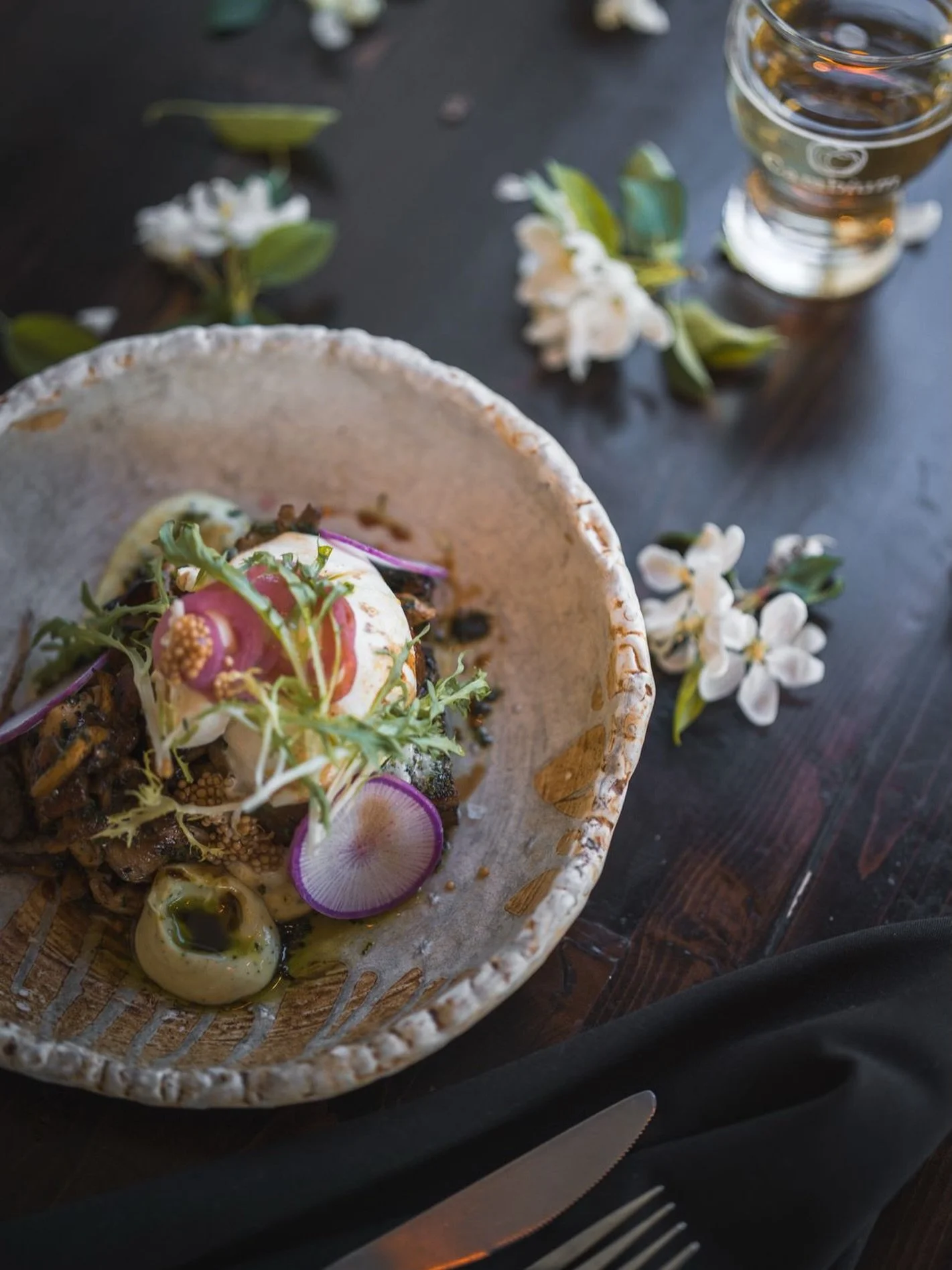 Spring on a plate! 🌸

Our popular Mushroom Burrata is back on the menu - come try this delicious dish: fresh, seasonal, and made to be enjoyed under the orchard blossoms at Cambium! 

Featuring fresh burrata from our friends at Tanto Latte in Salmon