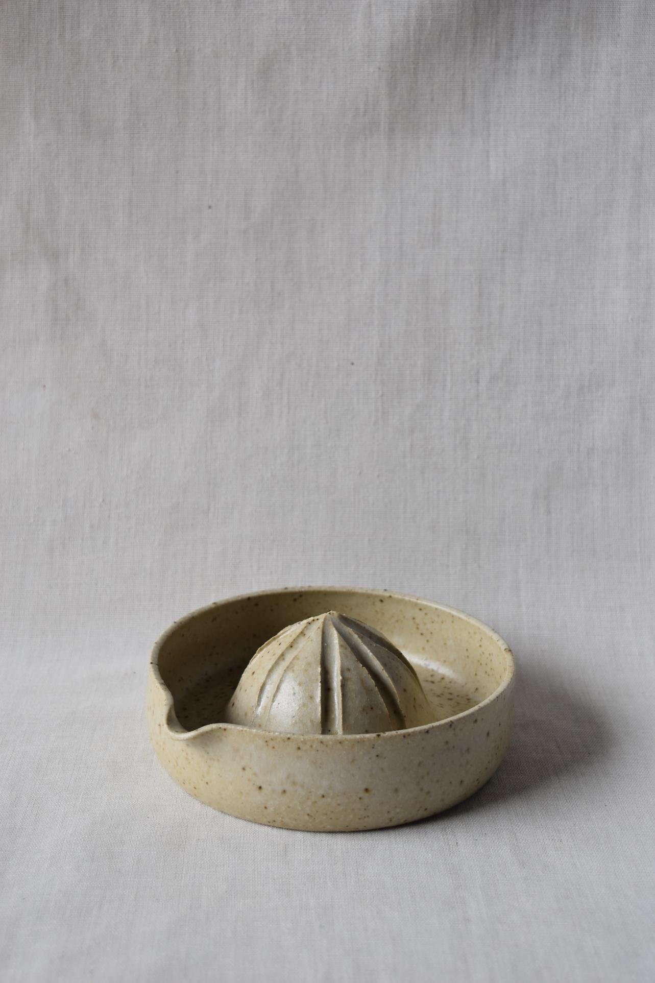 Ceramic Citrus Juicer