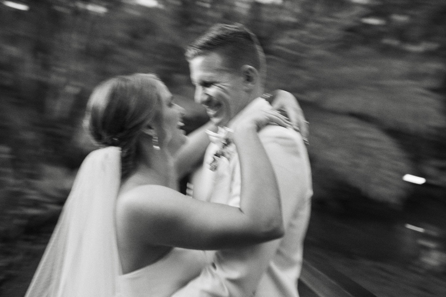 Gold Coast Wedding Photography - Natural & Candid - Paul Skinner Weddings