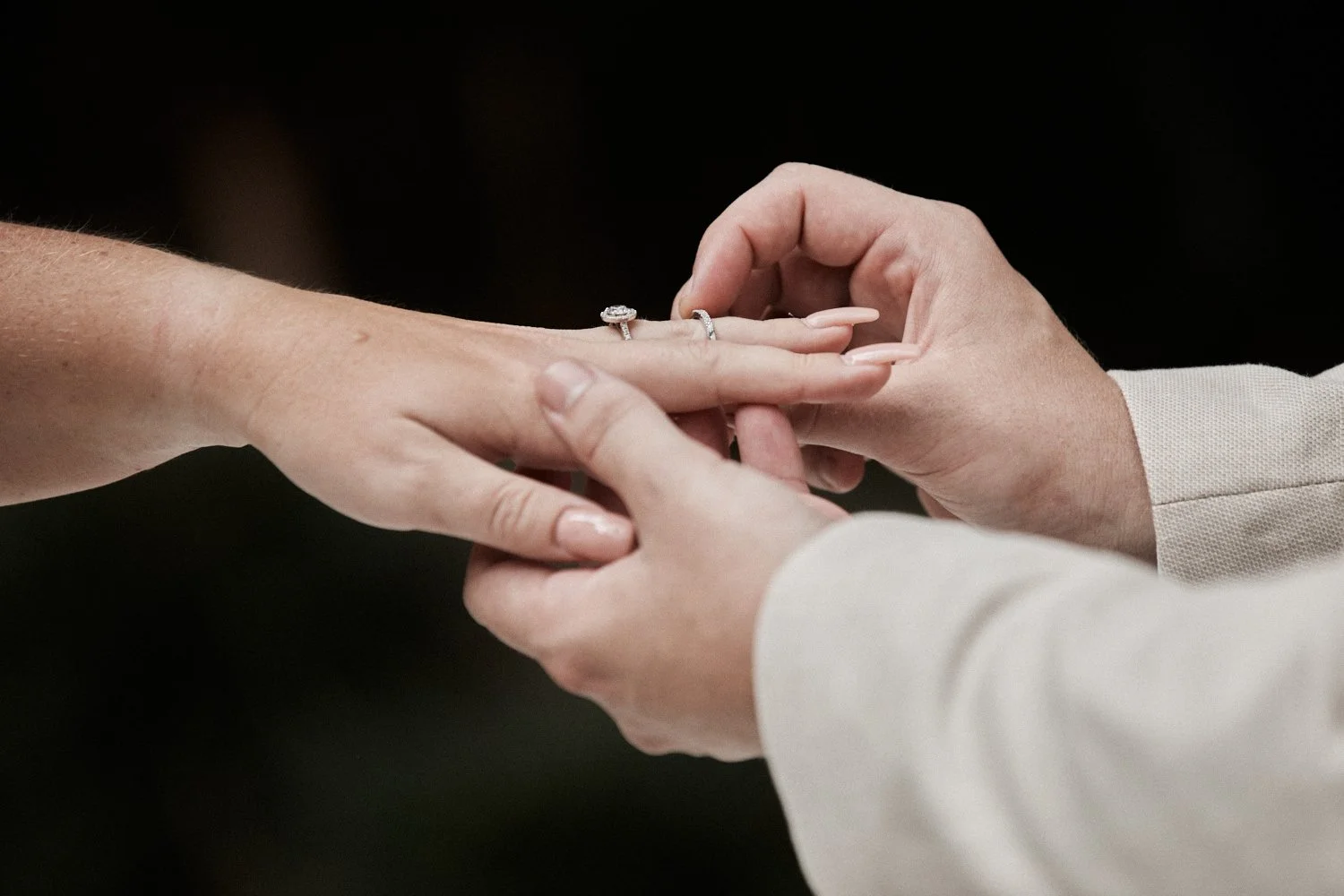 Northern Rivers Wedding Photography - Natural & Candid - Paul Skinner Weddings