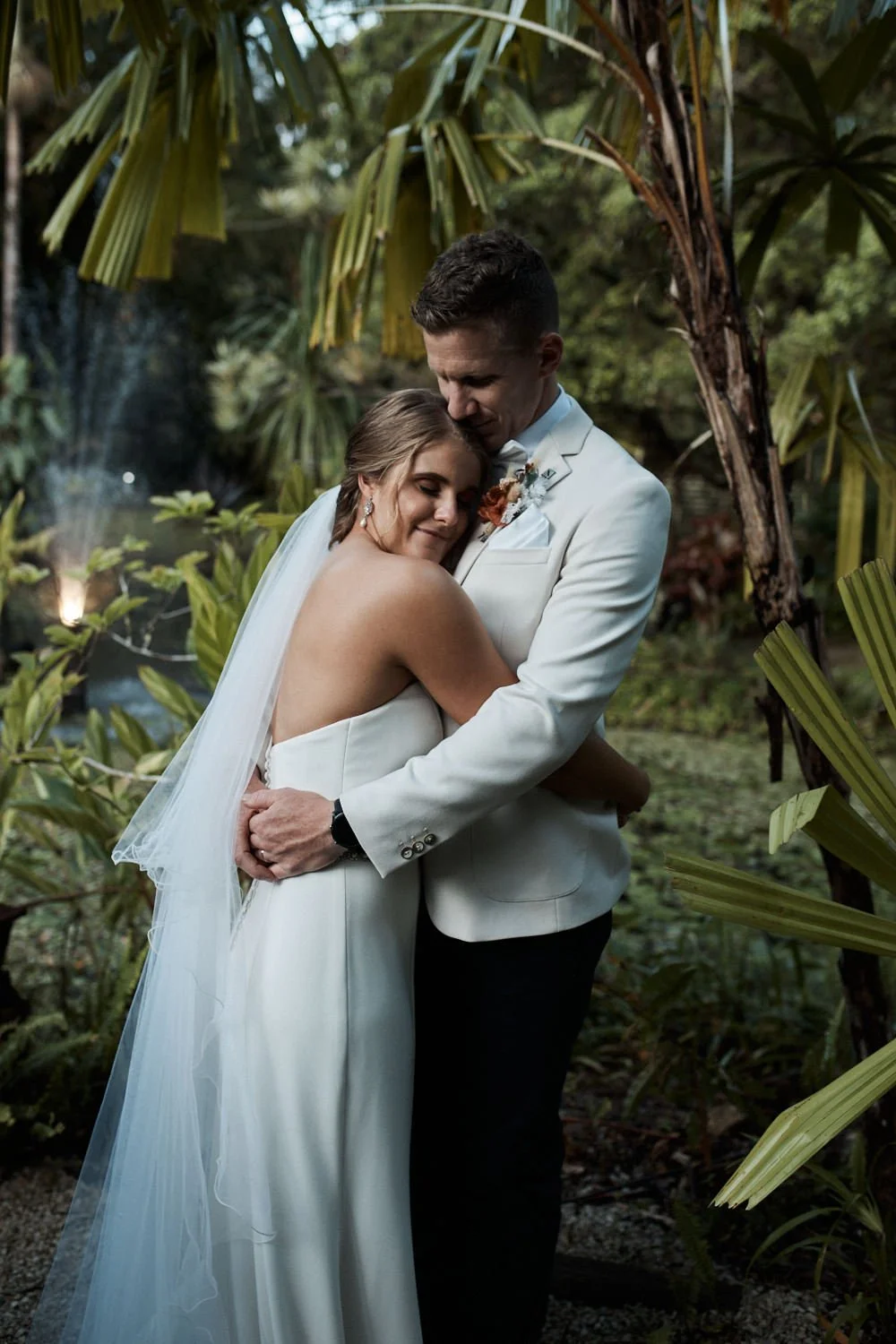 Byron Bay Wedding Photography - Natural & Candid - Paul Skinner Weddings