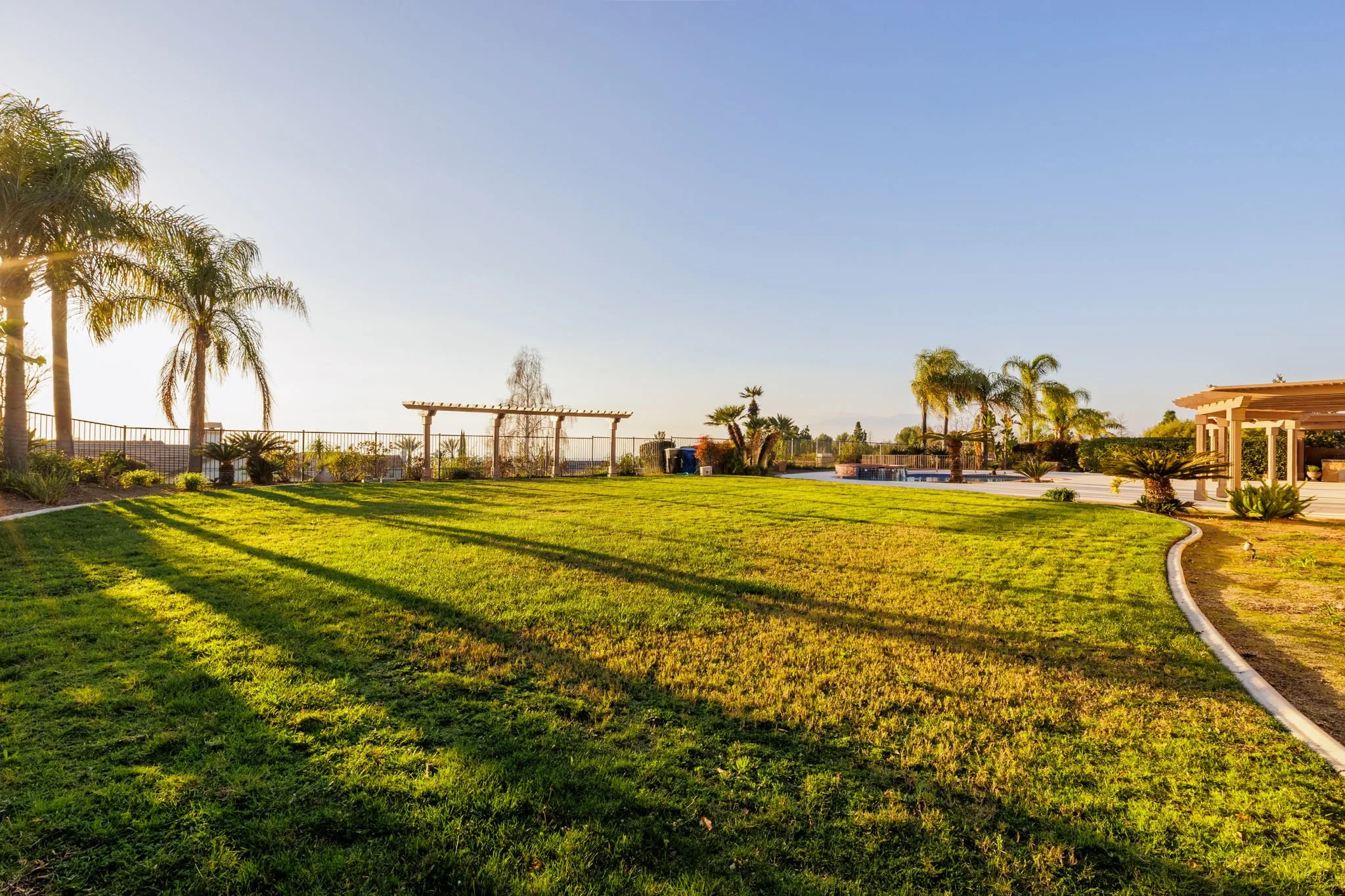 26-web-or-mls-A15I0228-HDR-Edit.jpg