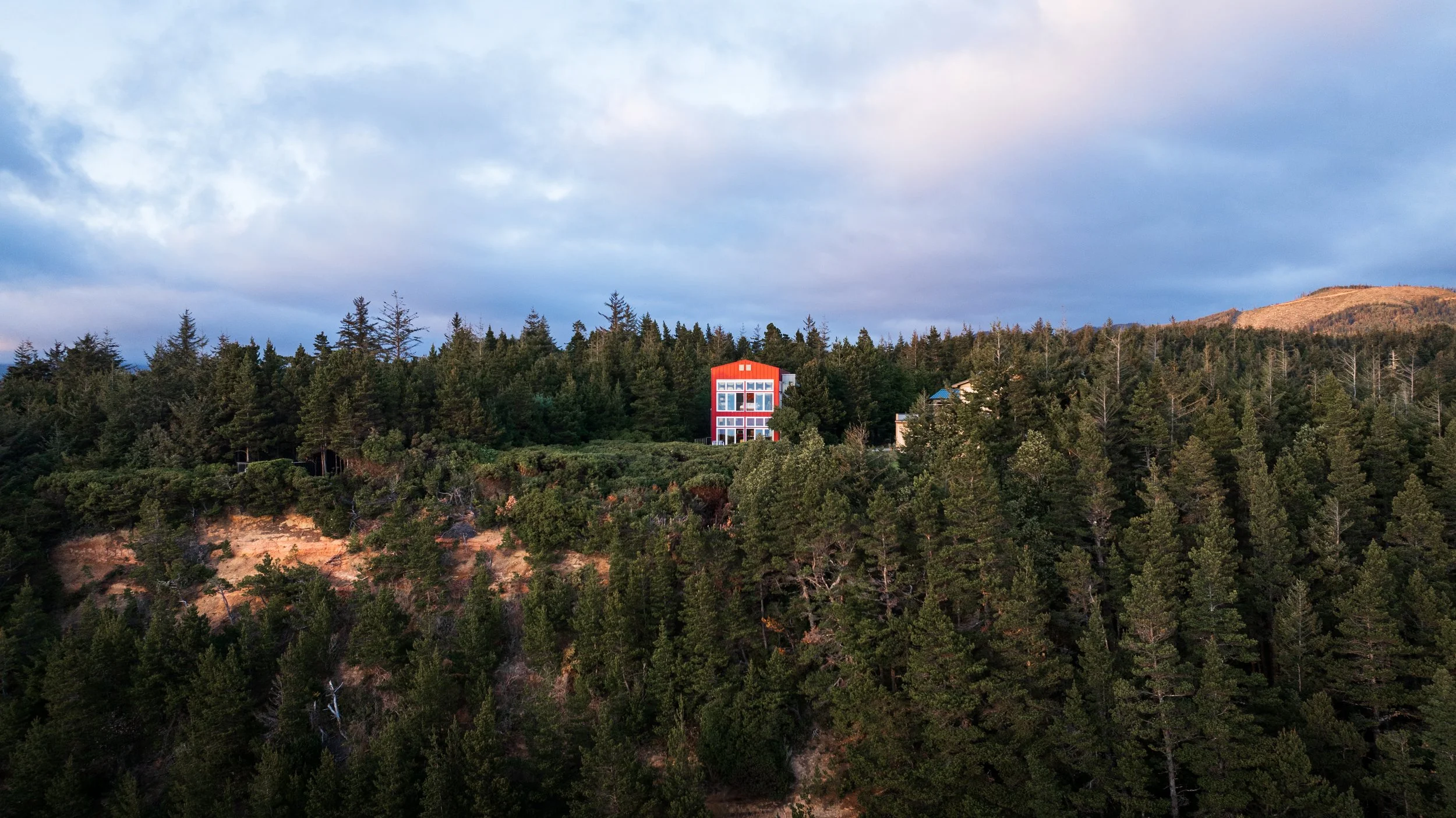 DJI_20250427200542_0078_D.jpg