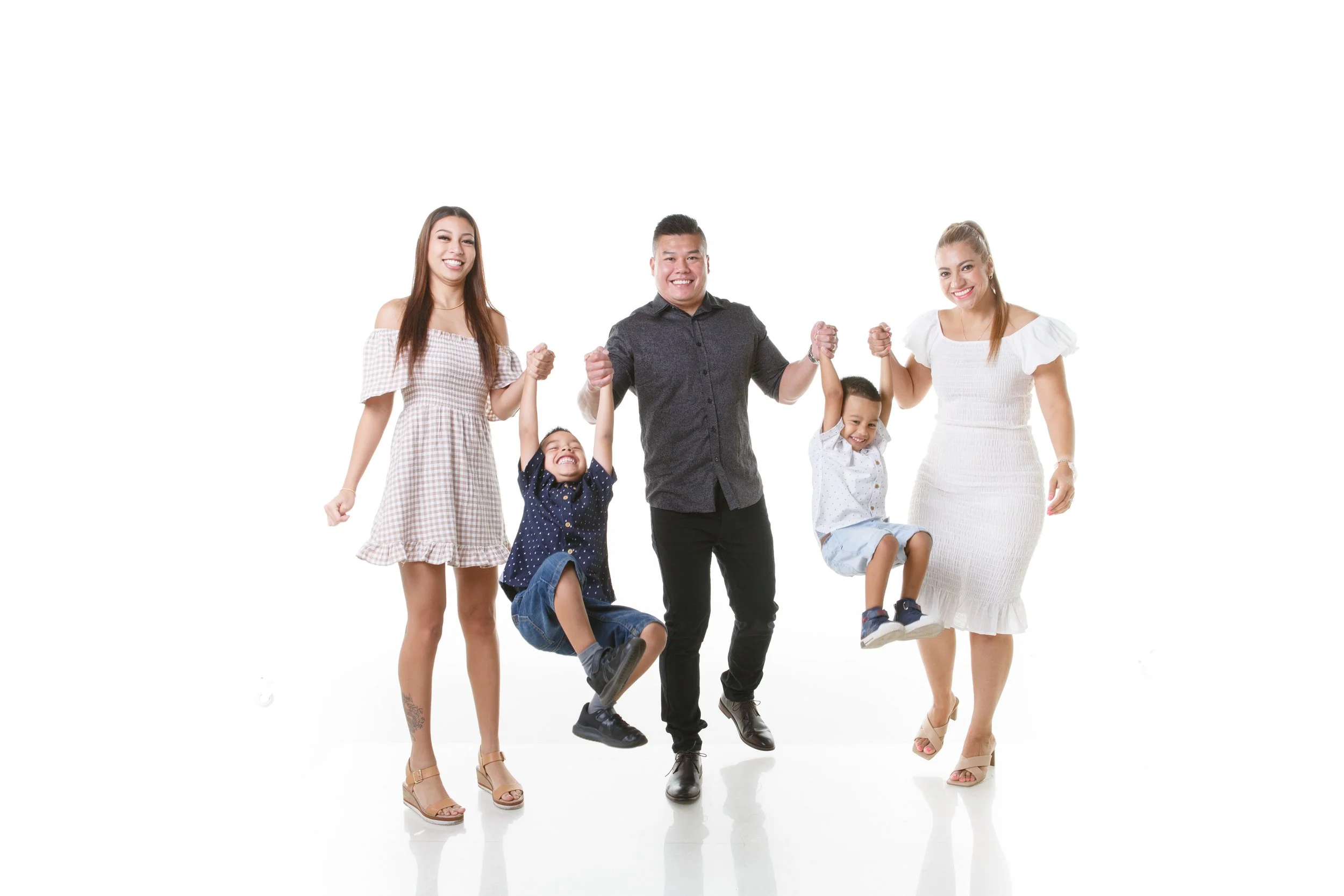 220320TanFamily-13.jpg